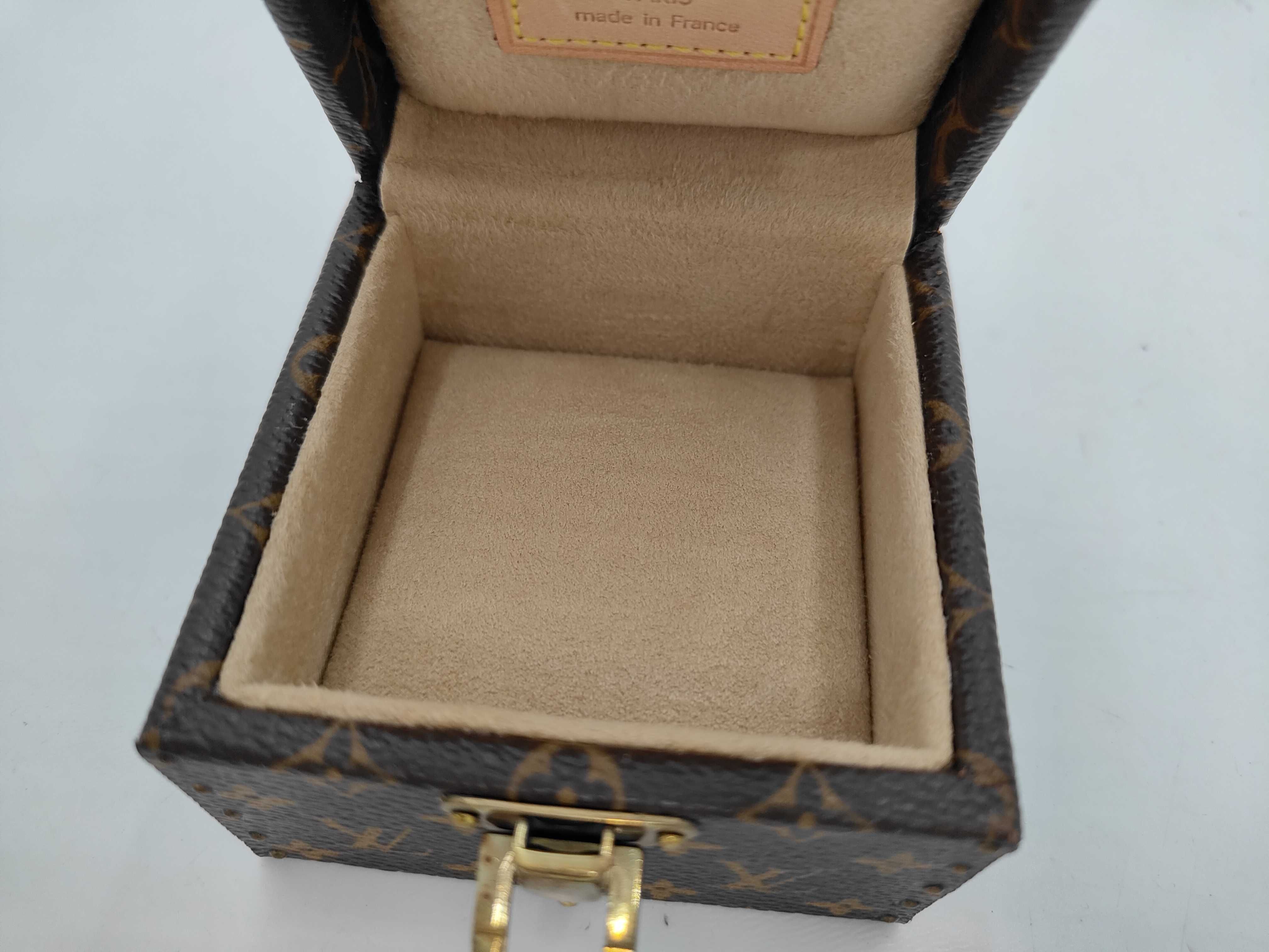 Monogram Louis Vuitton Monogram Jewelry Case Ecline Declaration M21010 Bag — view 9