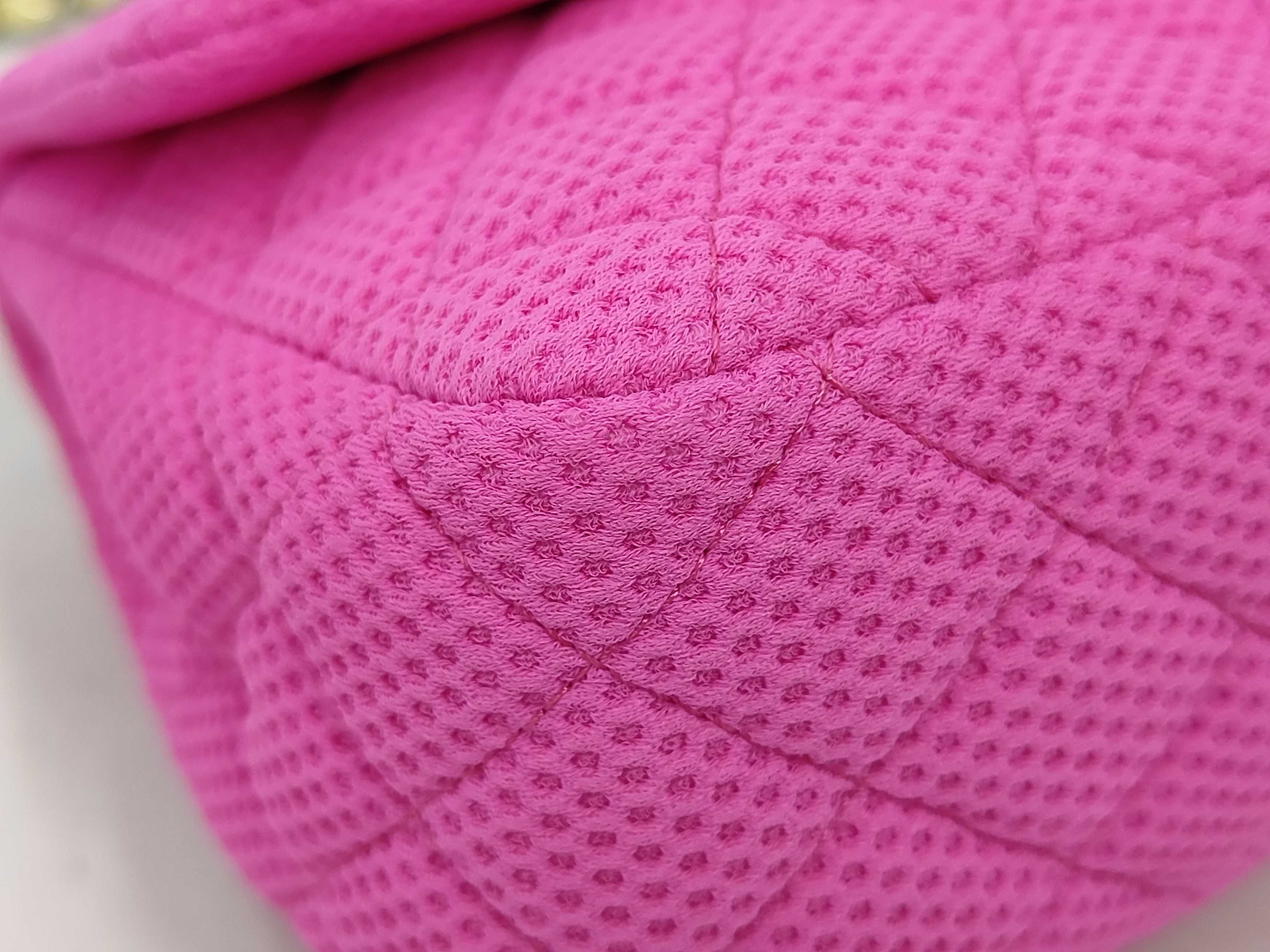 Mesh Matelassé Pink Shoulder Bag — view 4