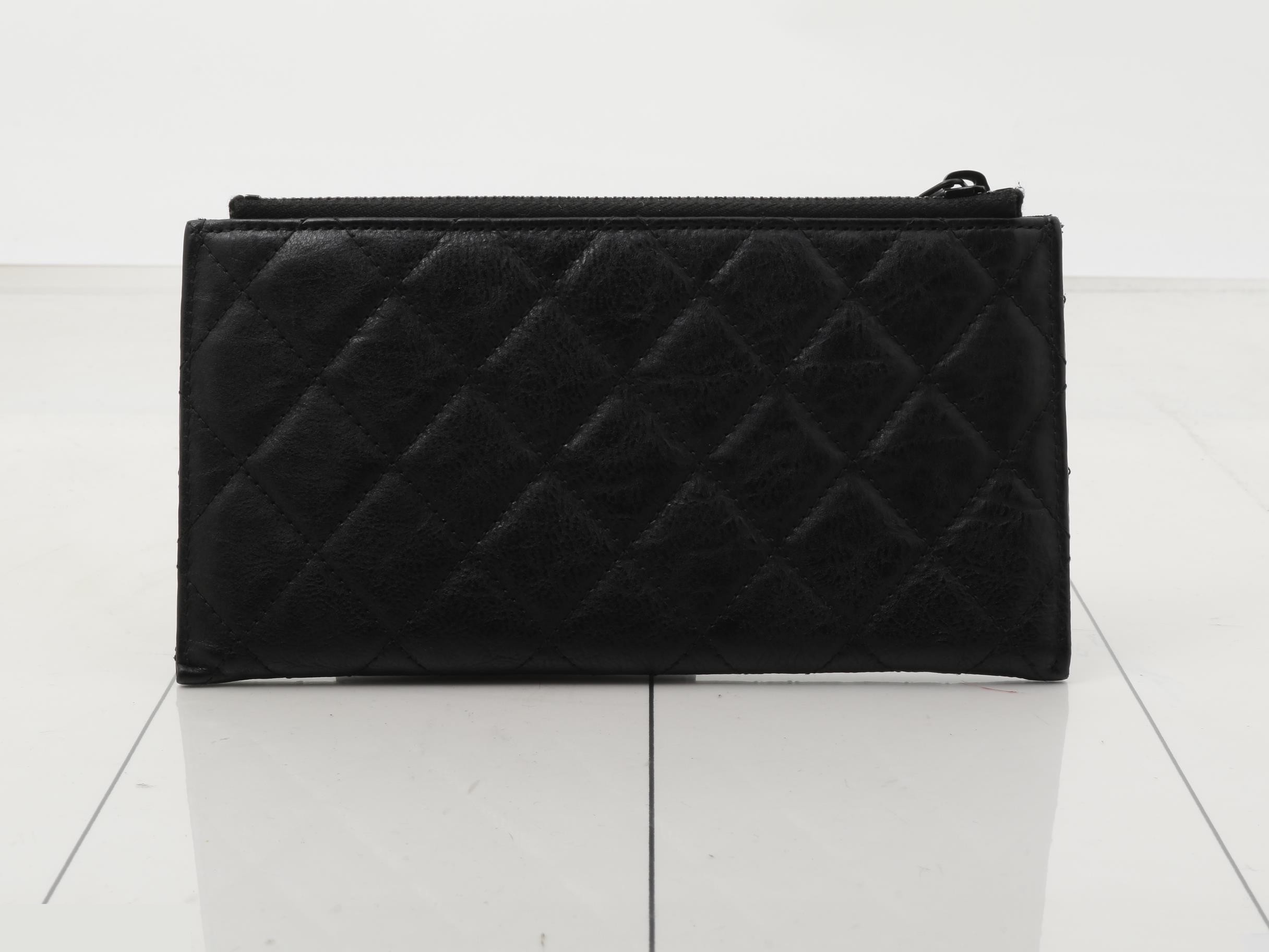 Matelassé Coin and Card Holder, Leather — view 2
