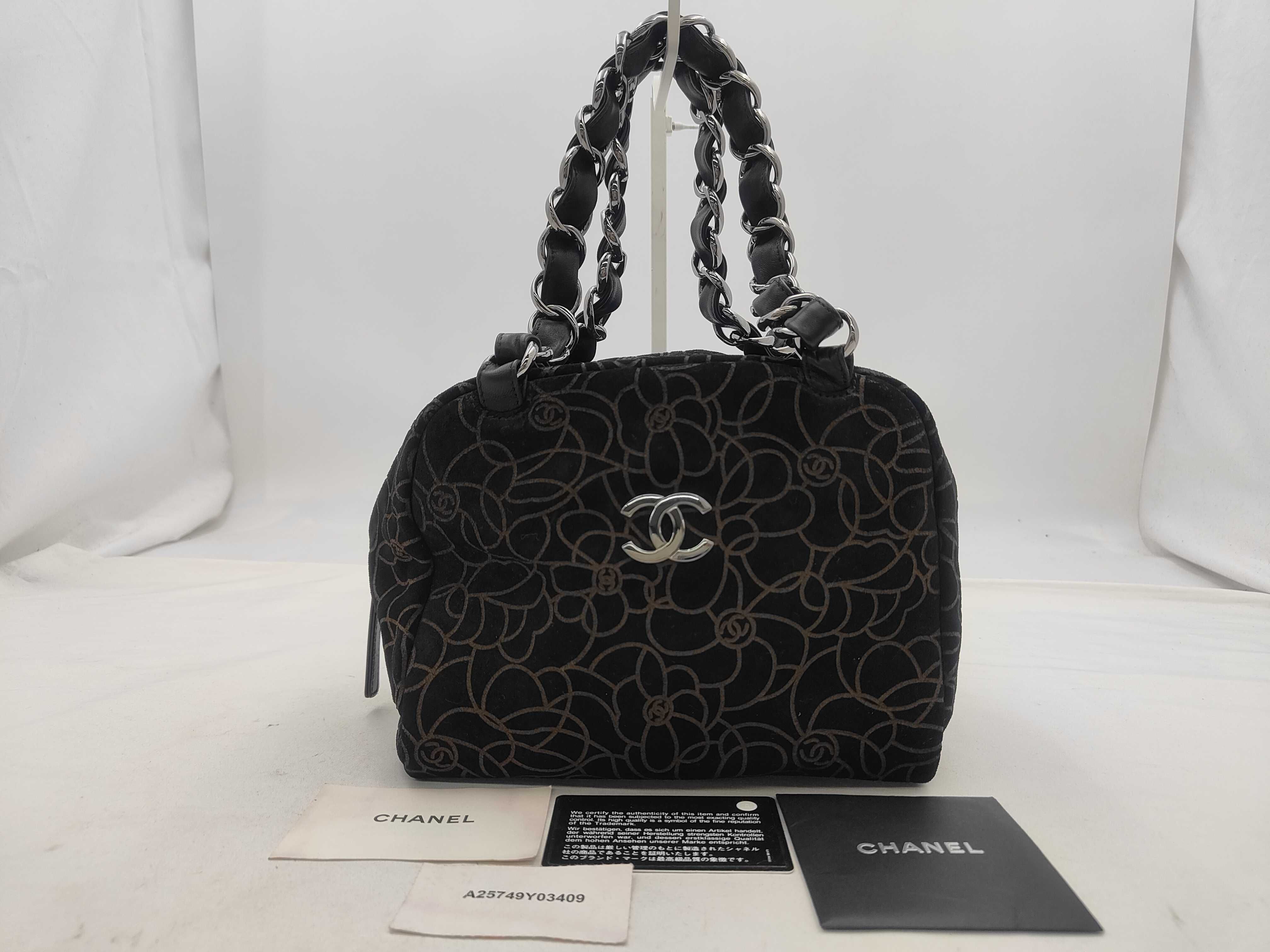 Suede Camellia Pattern Chain Shoulder Bag