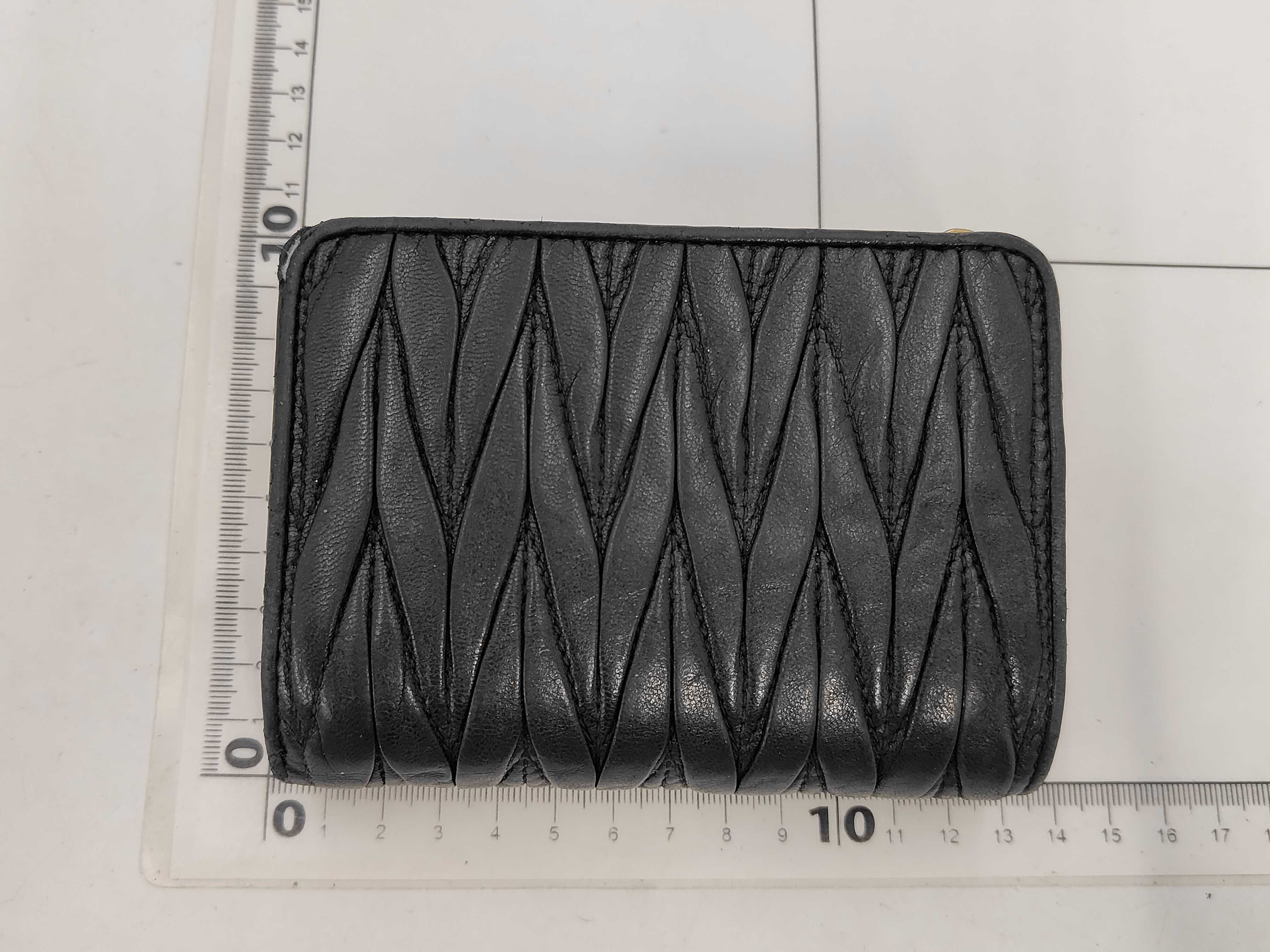 Matelassé Wallet (with box) — view 2