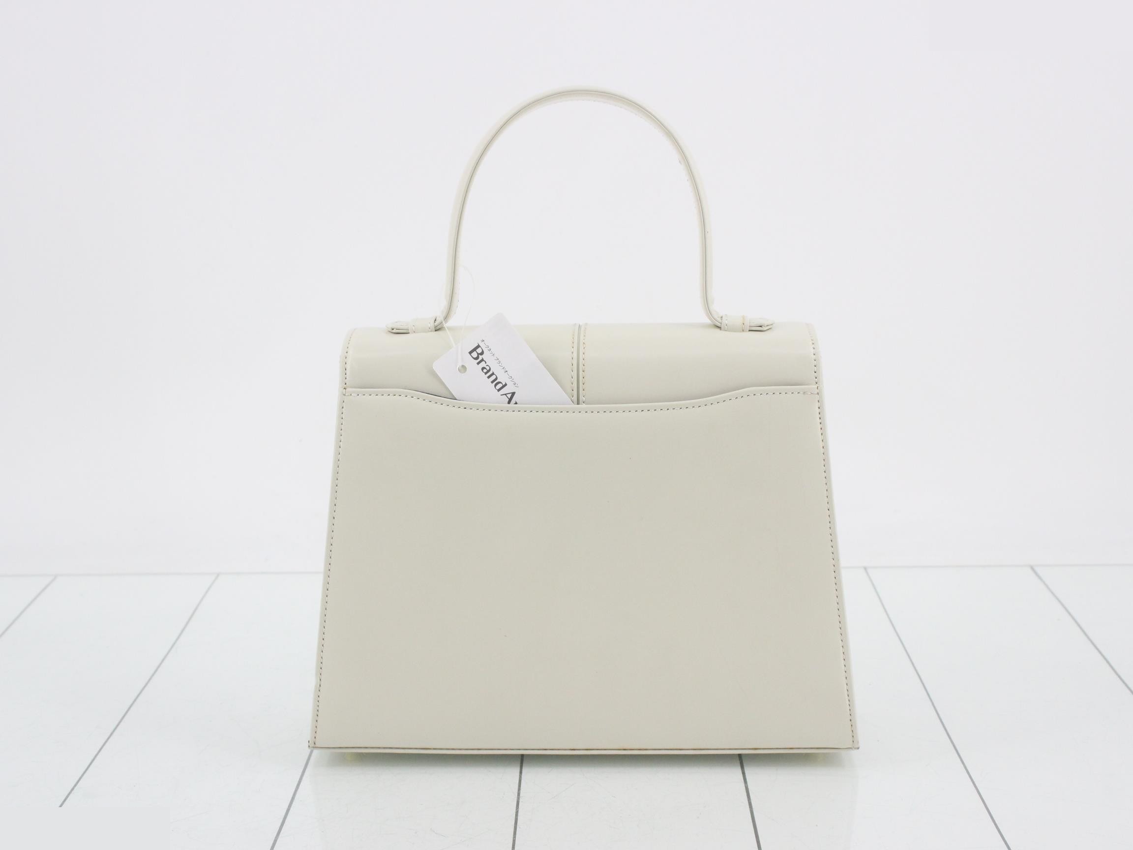 handbag — view 2