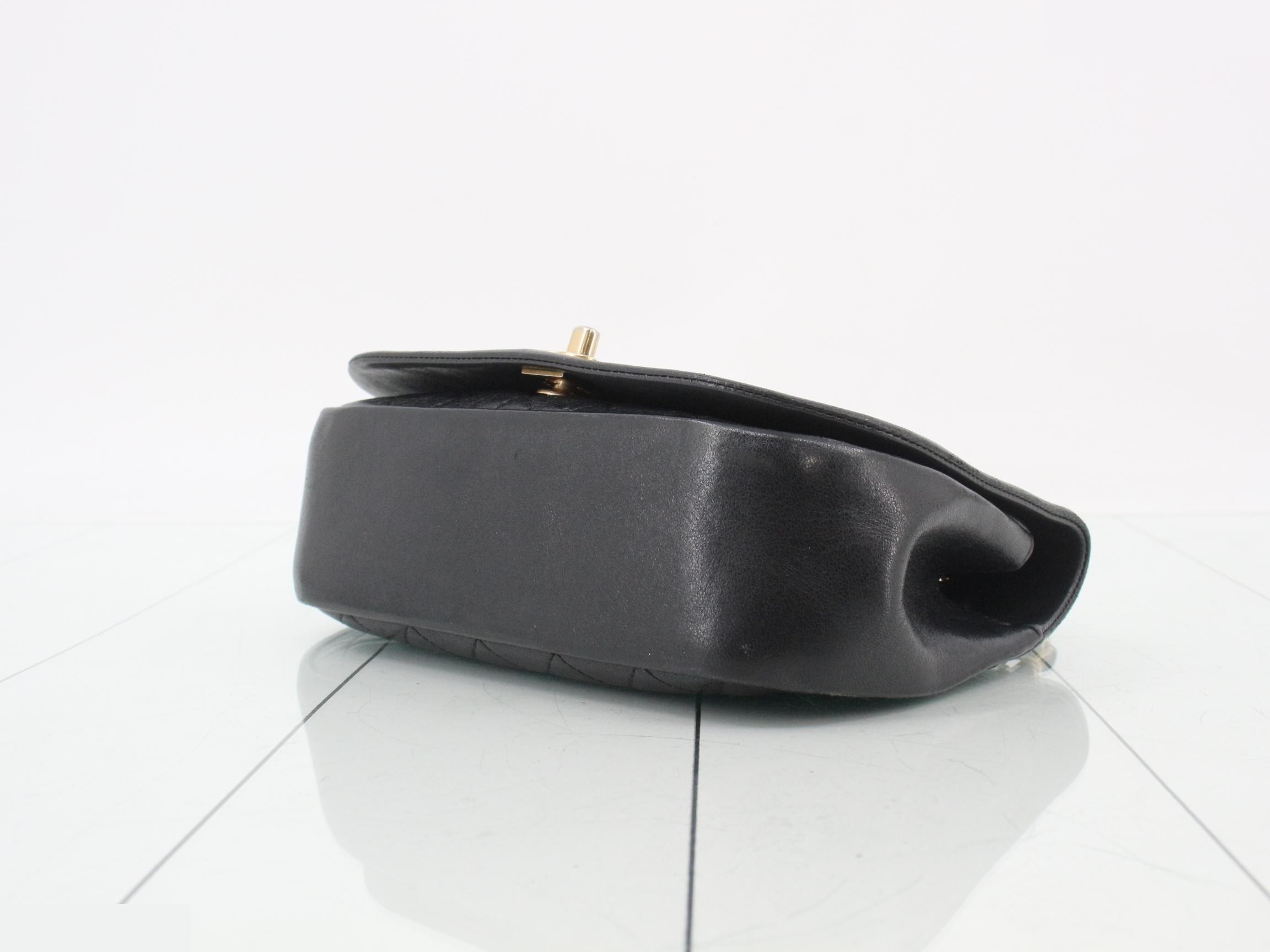Leather Turnlock Chain Shoulder Bag — view 6