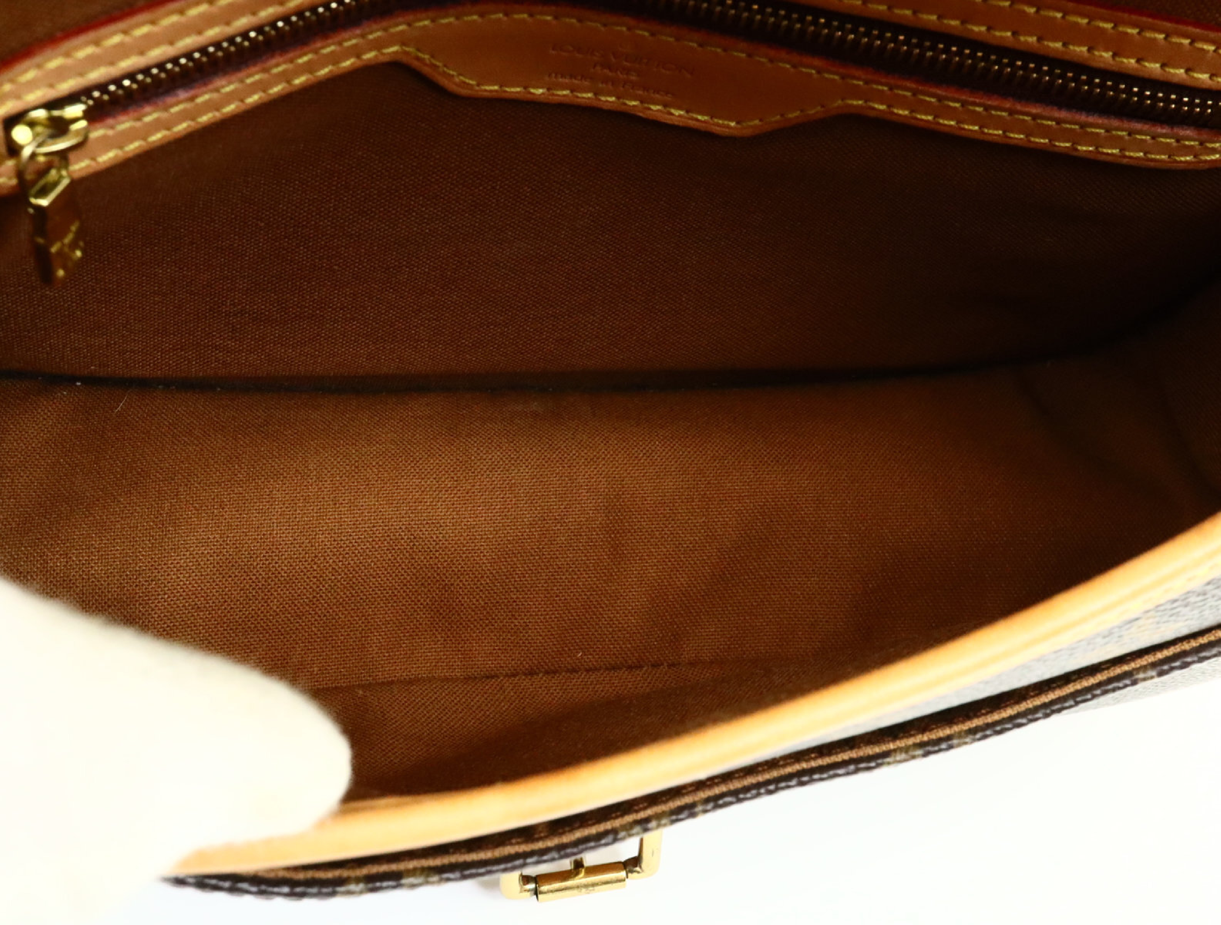 Monogram Sologne M42250 Shoulder Bag — view 9