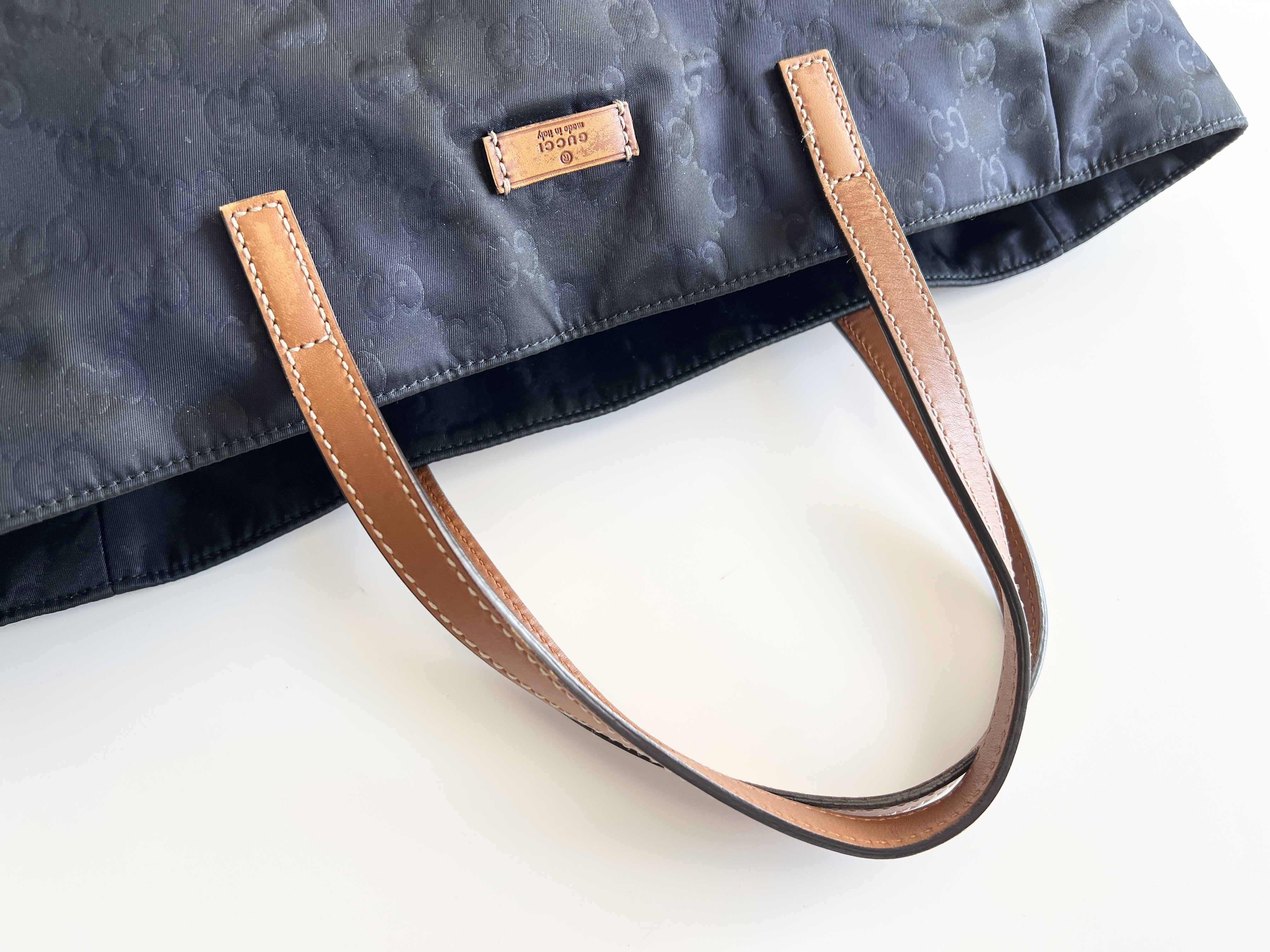 GG Logo Nylon Leather Handbag Tote Bag — view 3