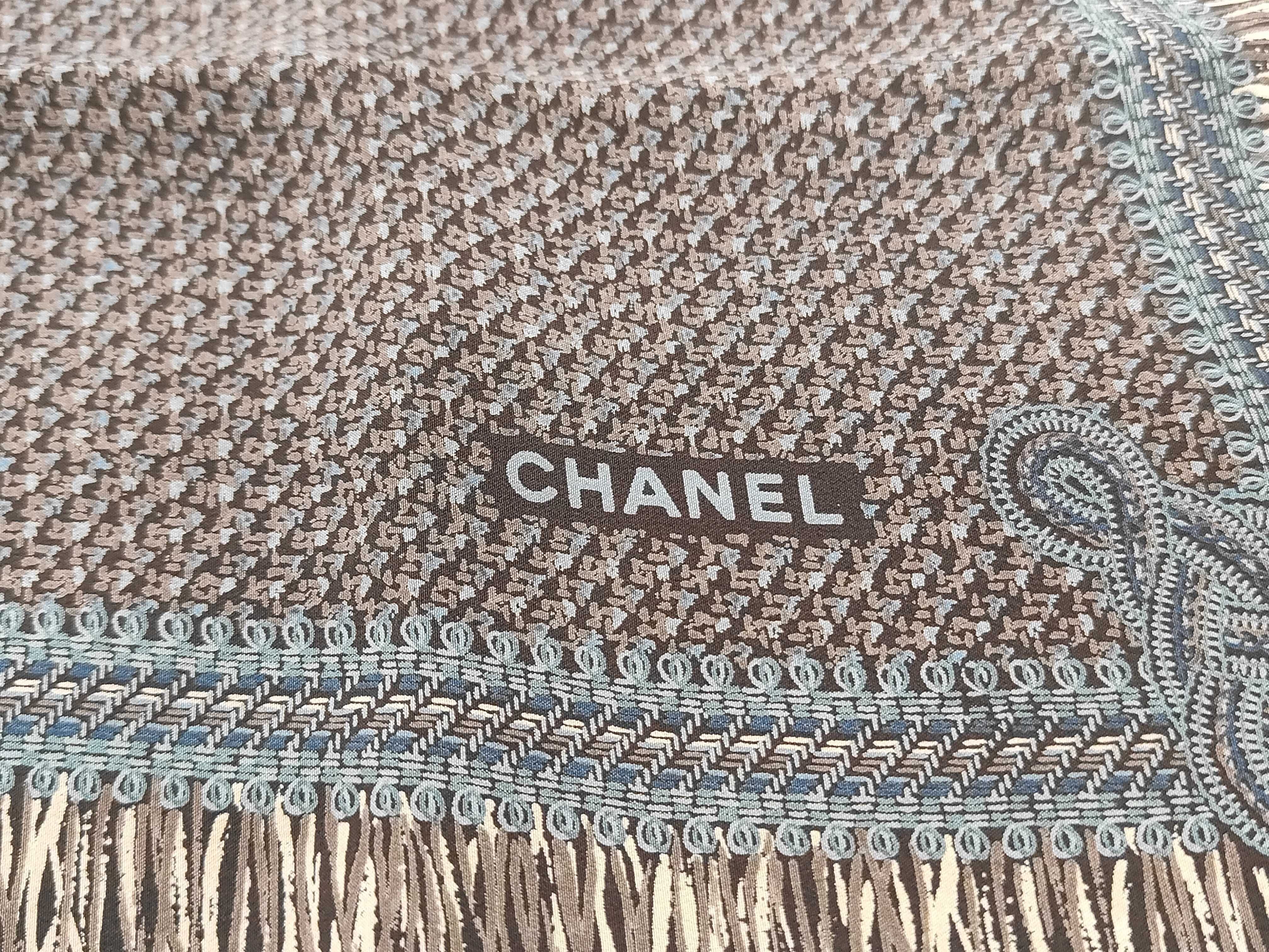 scarf, large size, and other accessories. — view 3