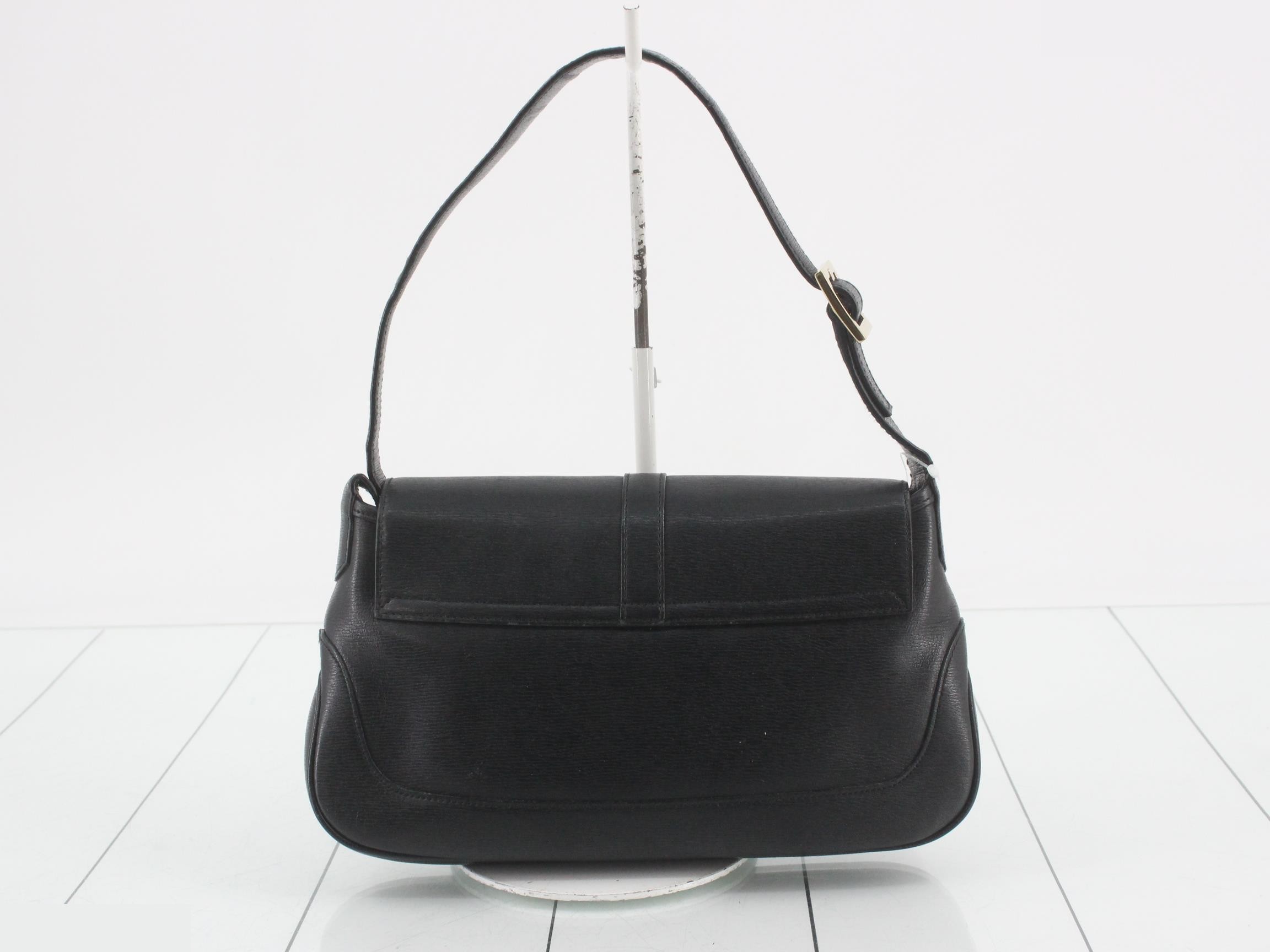 Jackie Line Shoulder Bag (Semi-Shoulder Bag) — view 2