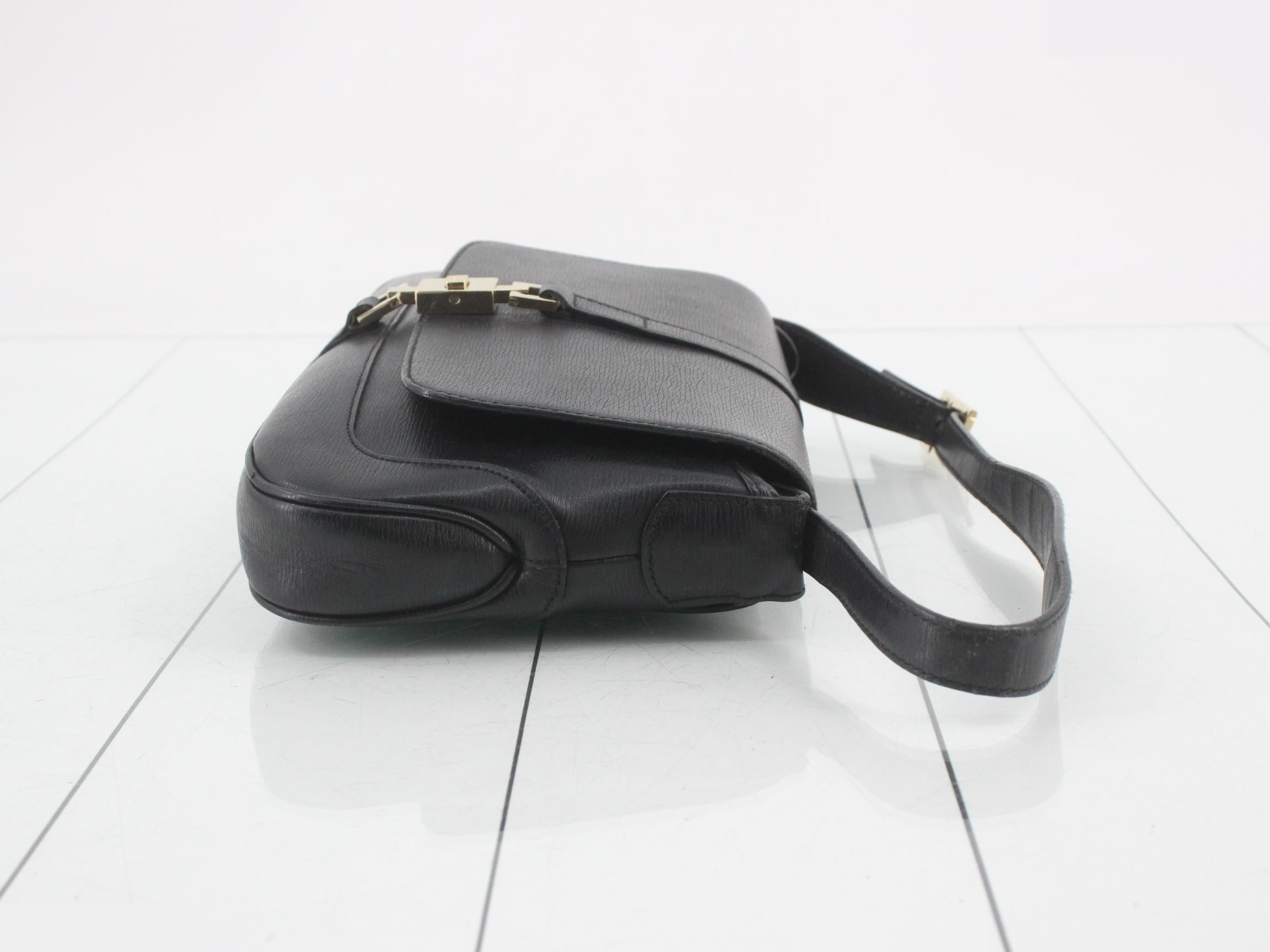 Jackie Line Shoulder Bag (Semi-Shoulder Bag) — view 3