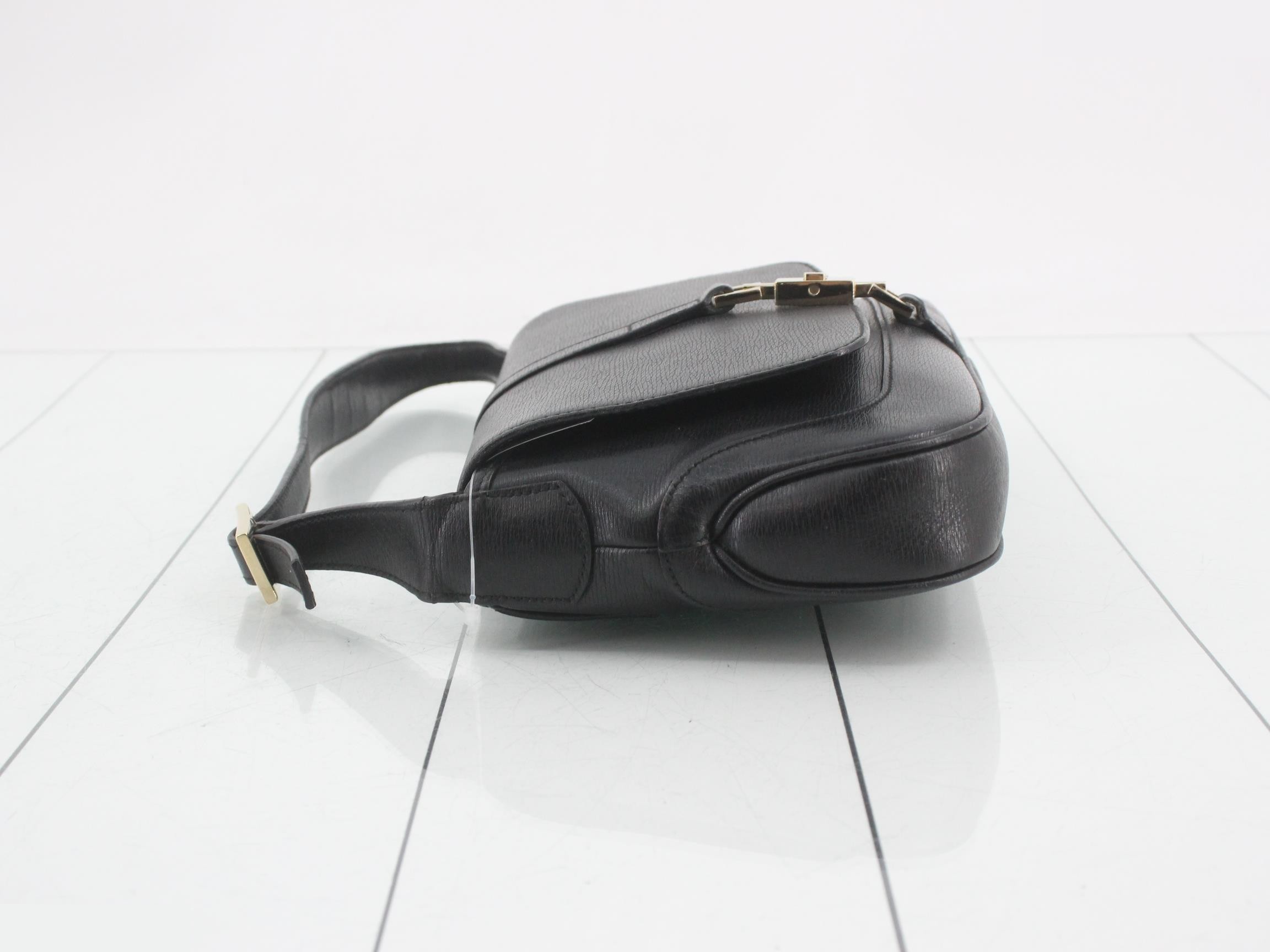 Jackie Line Shoulder Bag (Semi-Shoulder Bag) — view 4