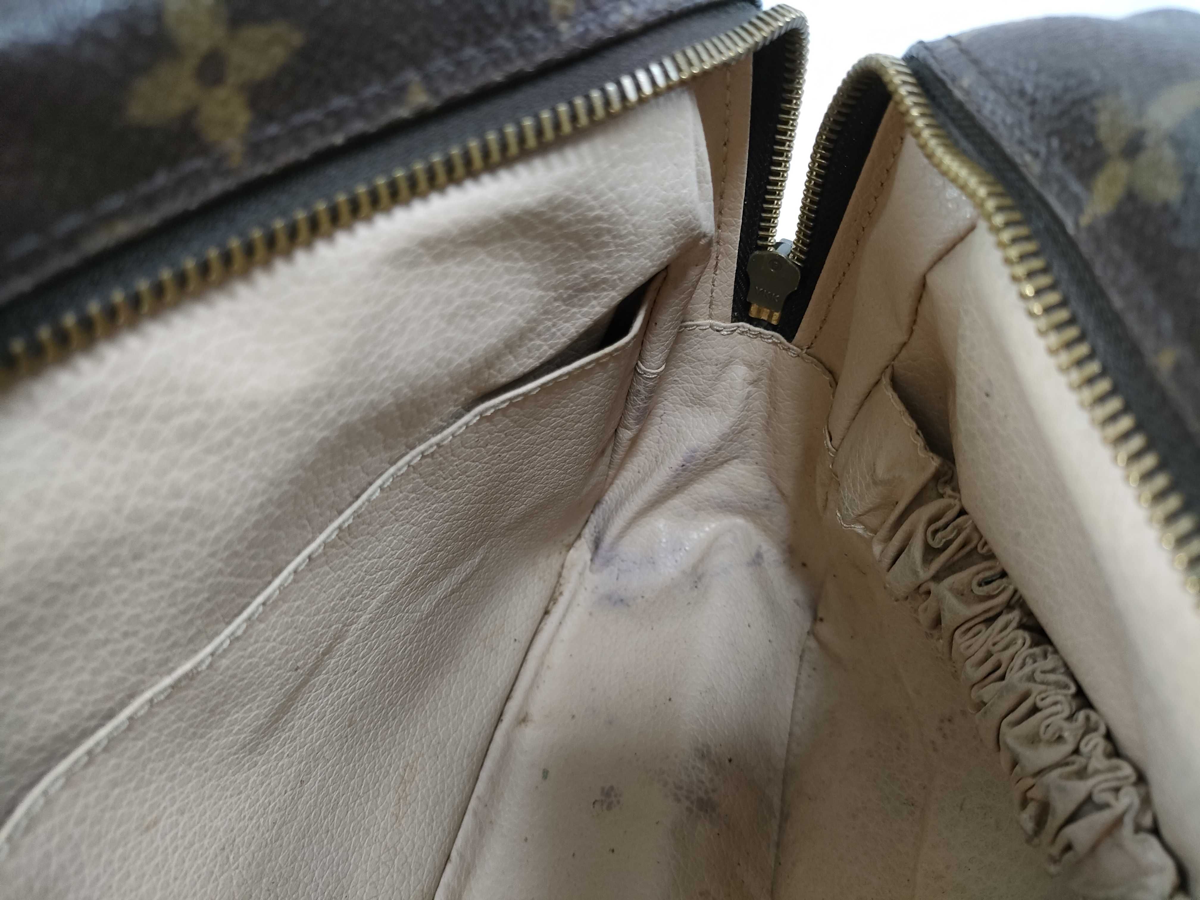 Monogram Louis Vuitton Trousses Toilette 28 Monogram M47522 884NO Pouch — view 9