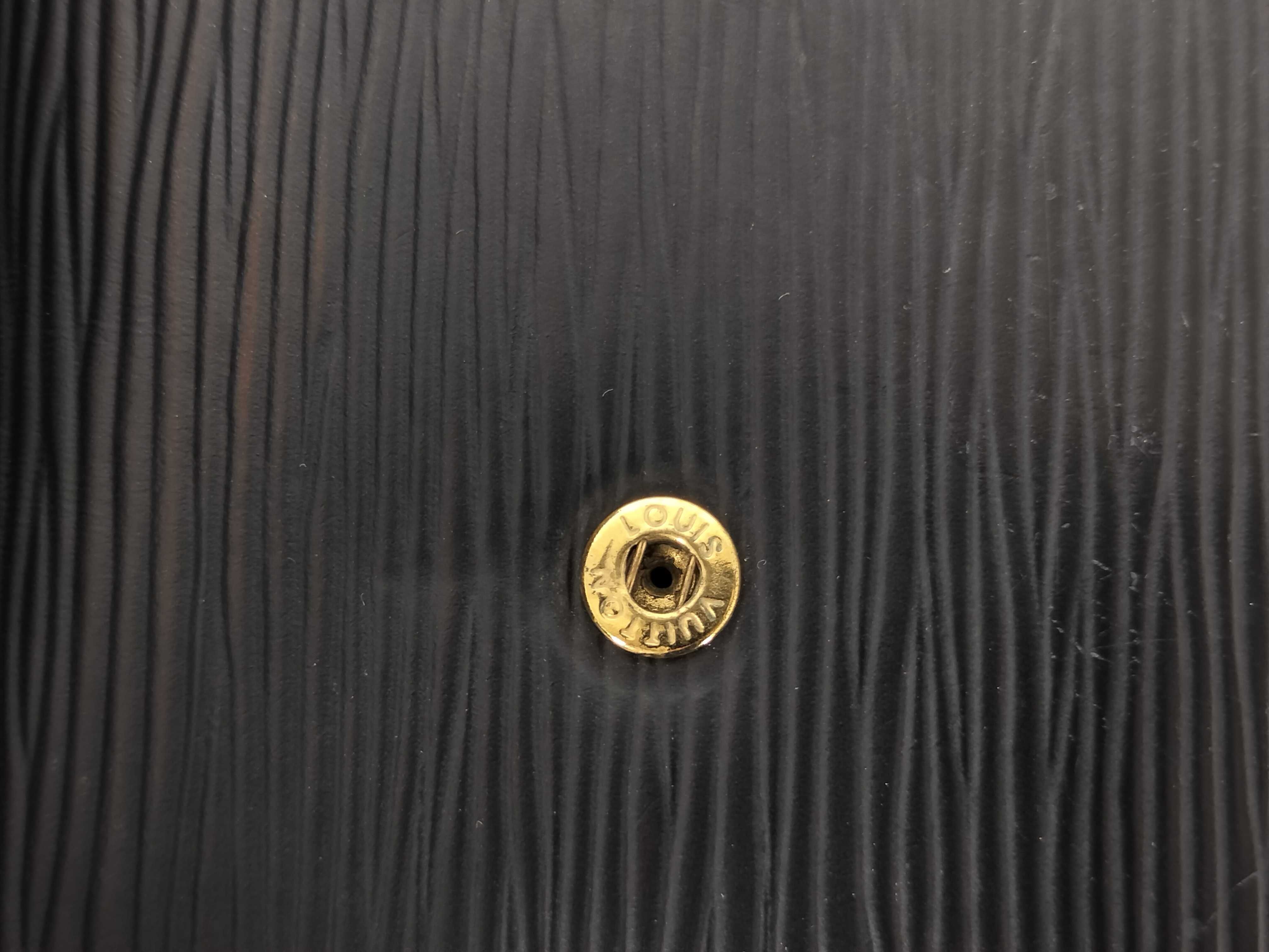 Epi Portefeuille Tresor International Wallet — view 10