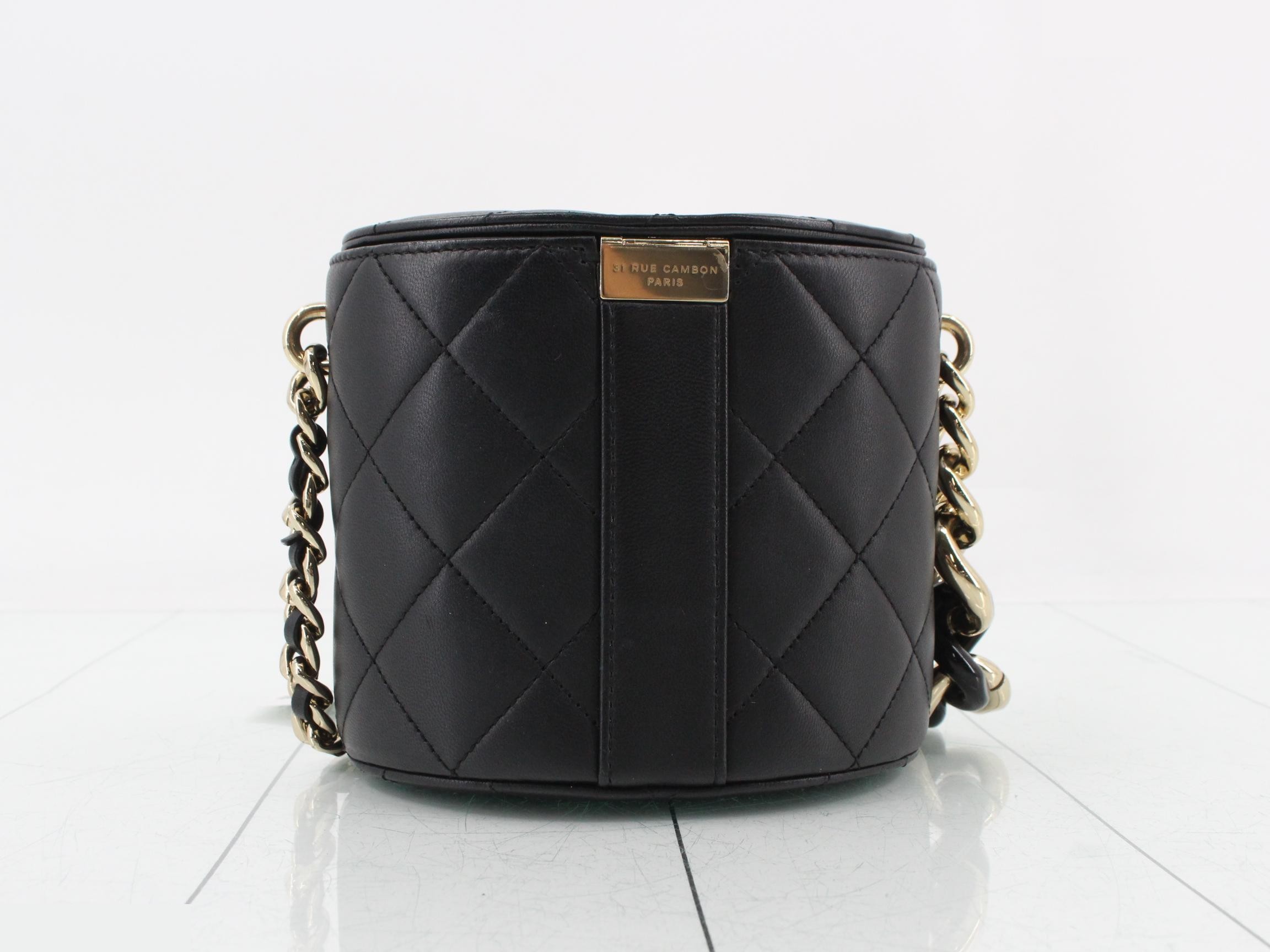 Matelassé Lambskin Vanity Chain Shoulder Bag, Black — view 2