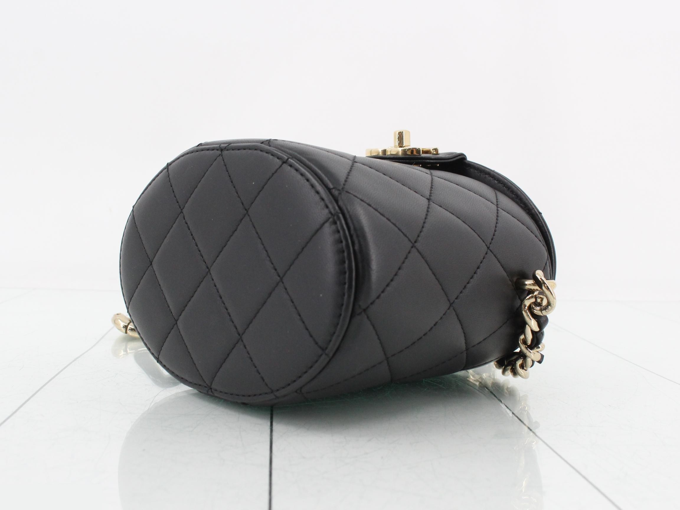 Matelassé Lambskin Vanity Chain Shoulder Bag, Black — view 6