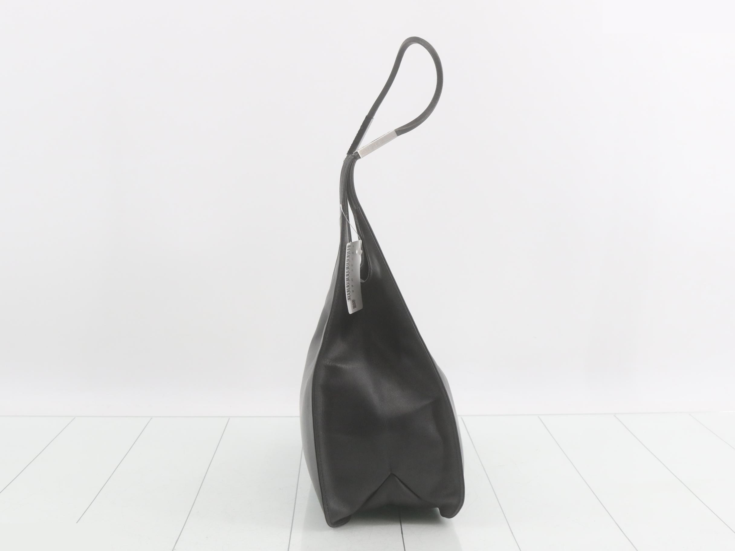 Tom Ford era shoulder bag — view 4