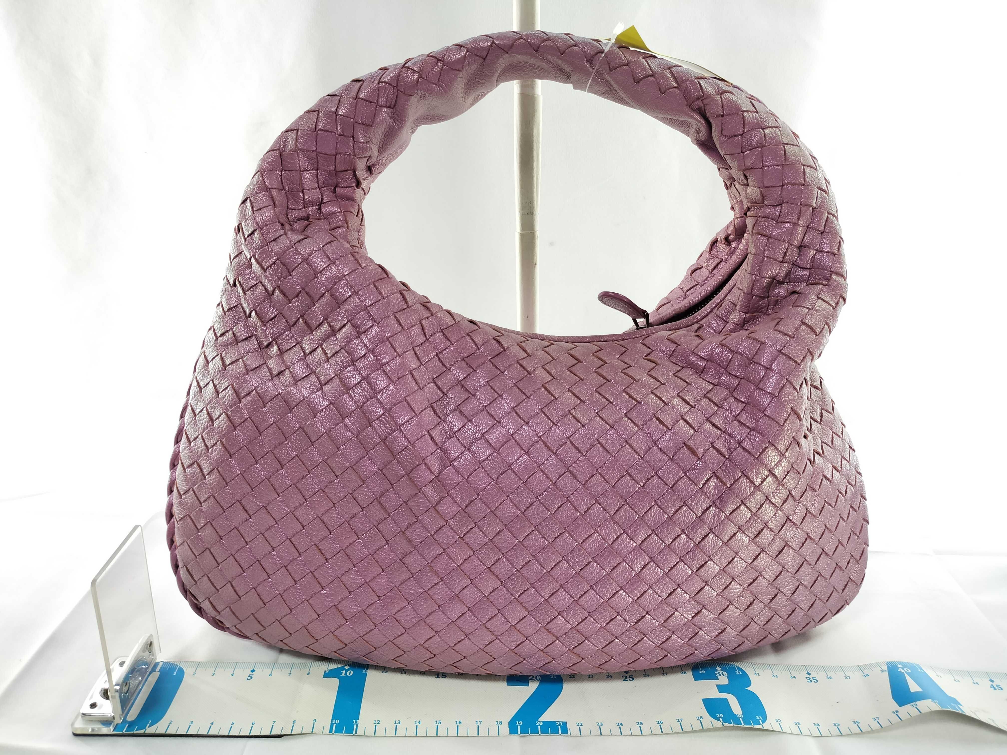Intrecciato Hobo Bag Shoulder Bag — view 2