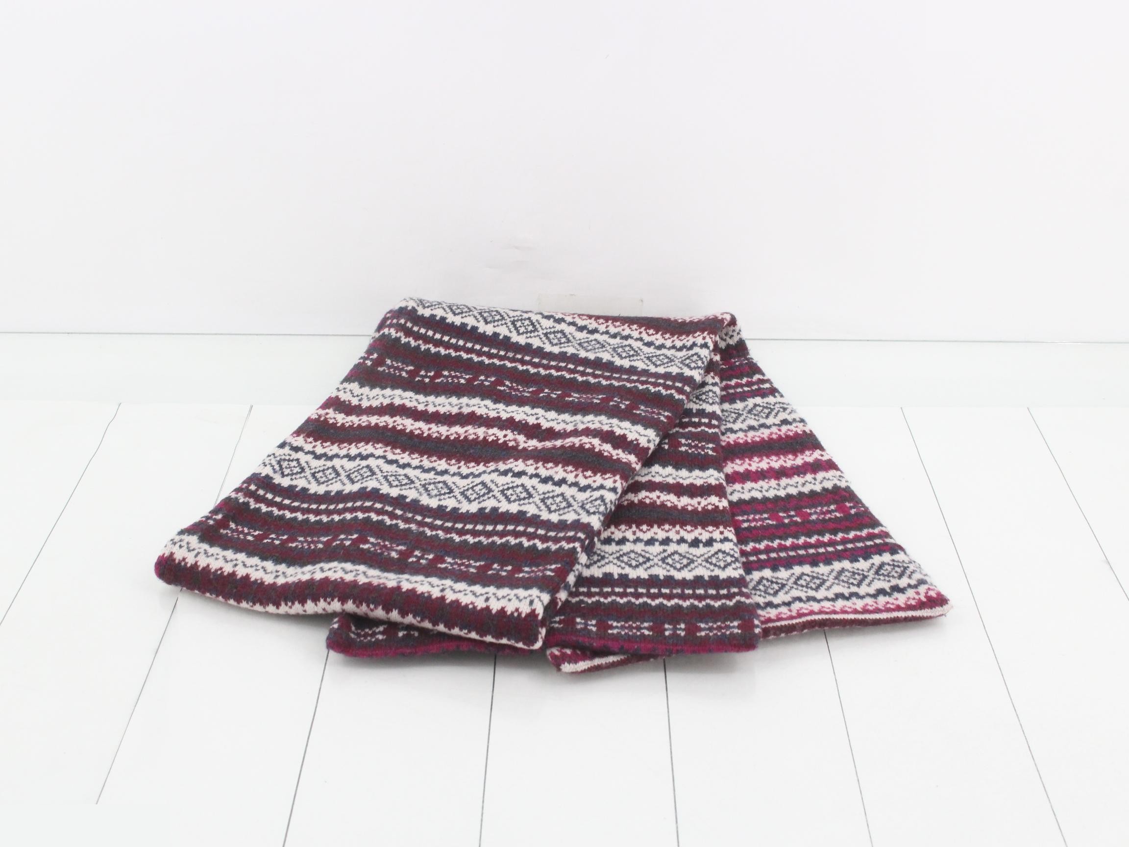 scarf — view 3