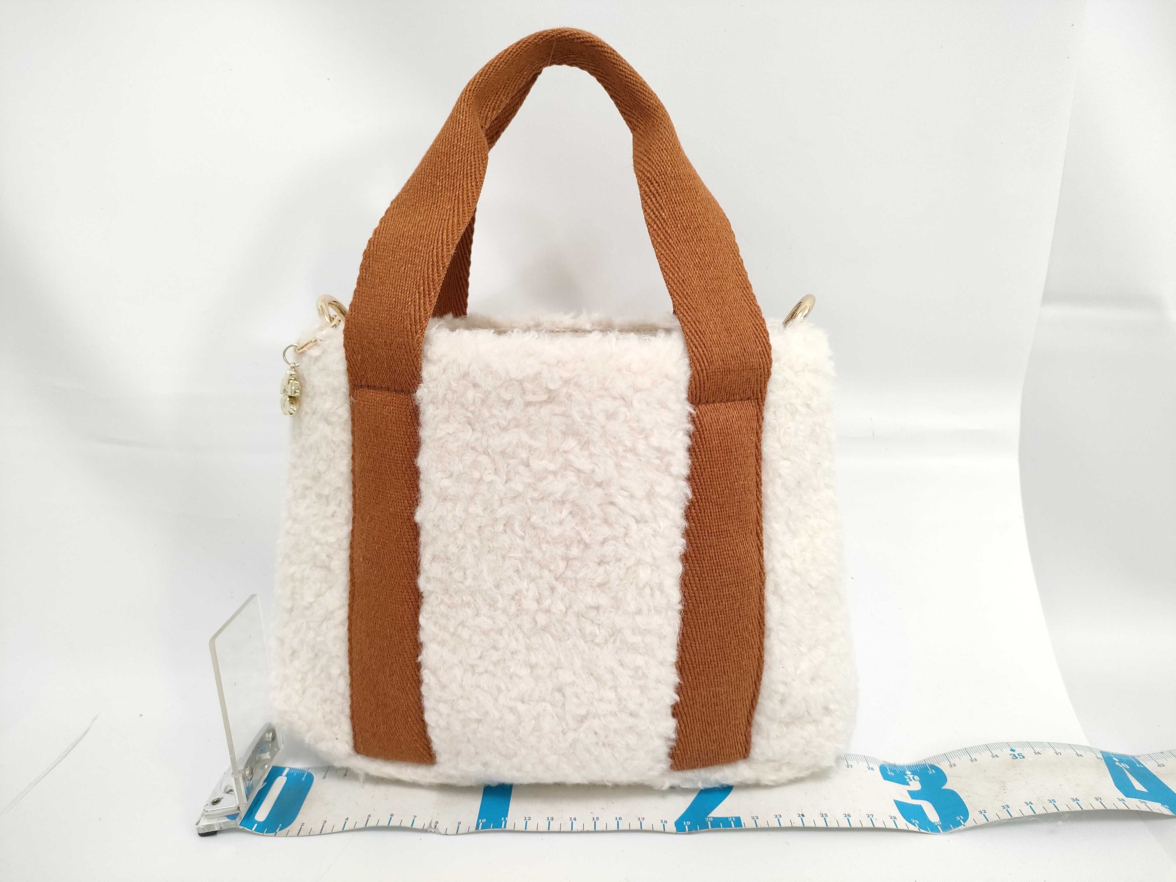 handbag — view 2