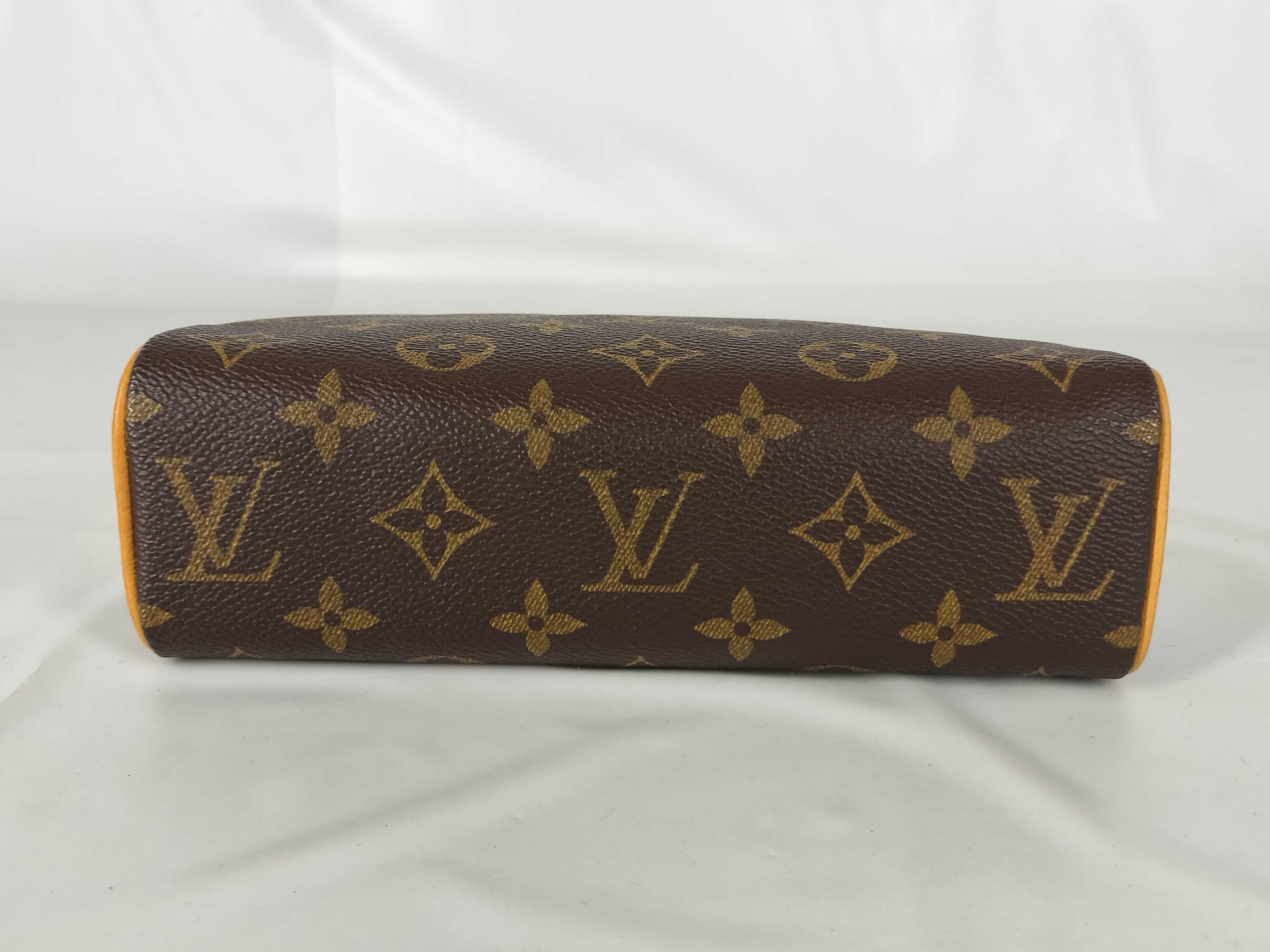 Monogram M51900 Recital Handbag Shoulder Bag — view 7
