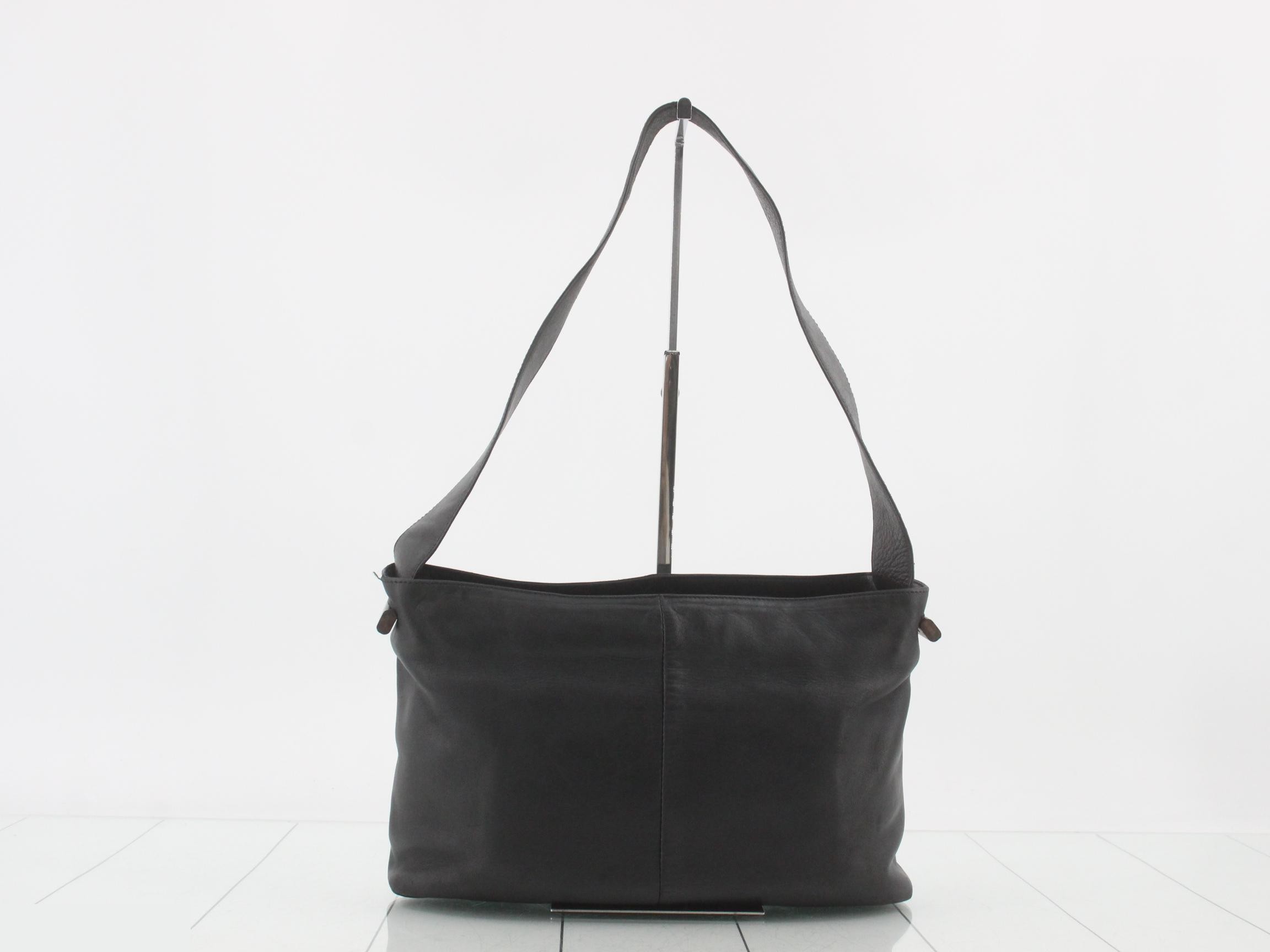 One-shoulder leather bag — view 2