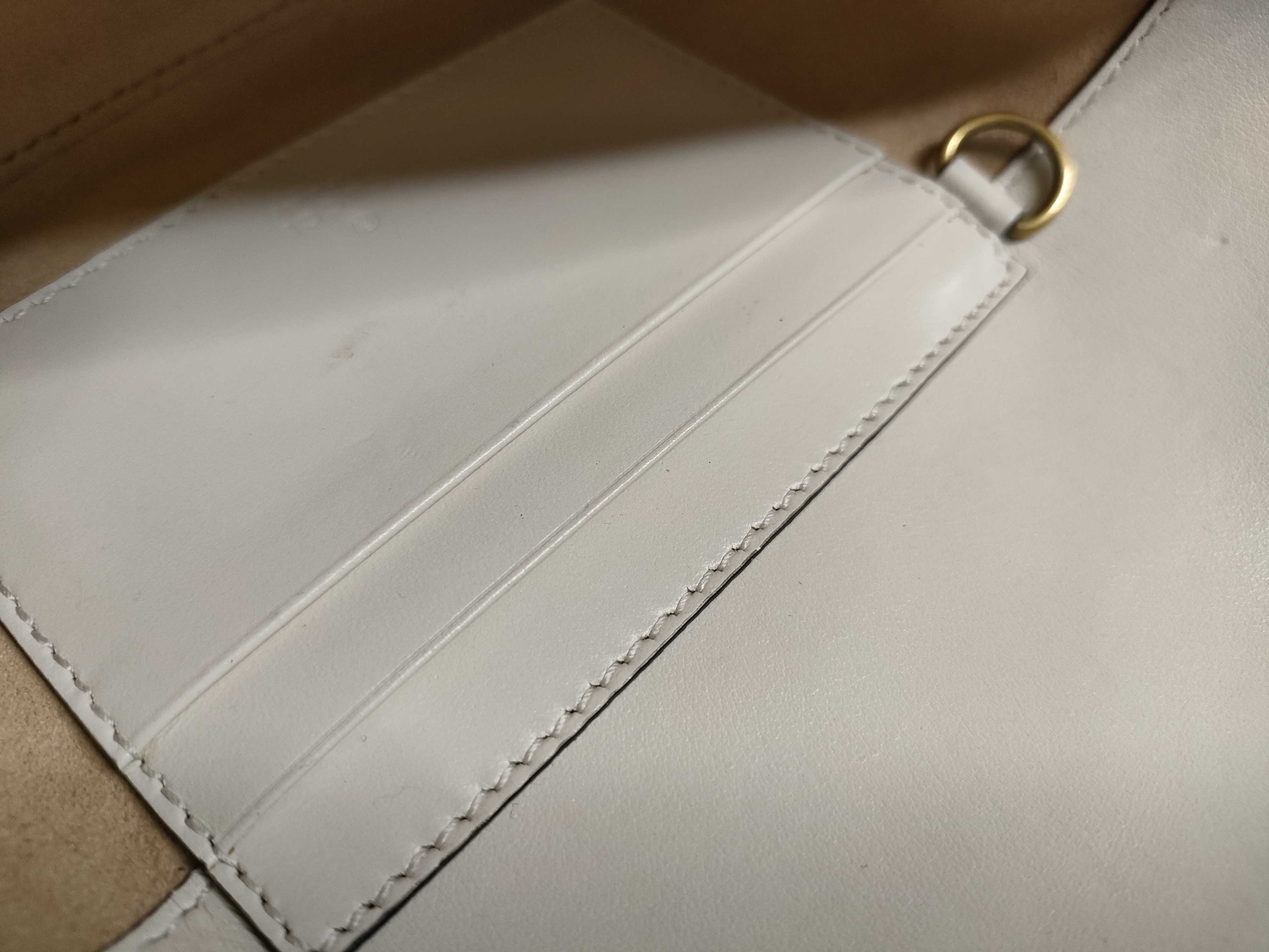 KR- GG Marmont Leather Chain Shoulder Bag White 746431 - Grade B Shoulder Bag — view 12