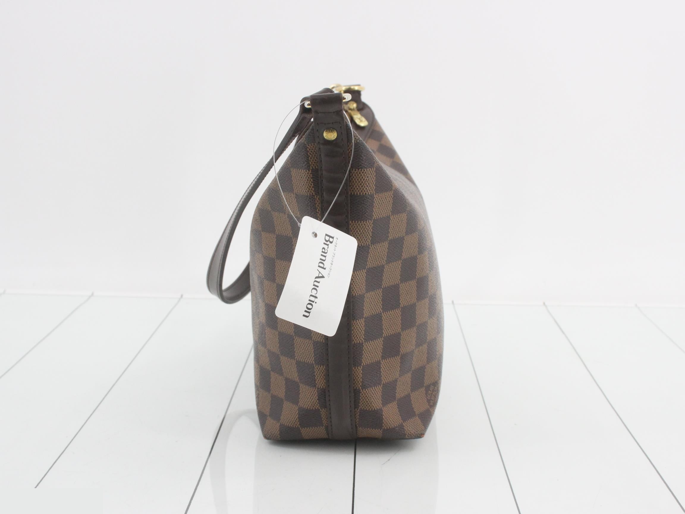 Damier Irovo MM Shoulder Bag — view 3