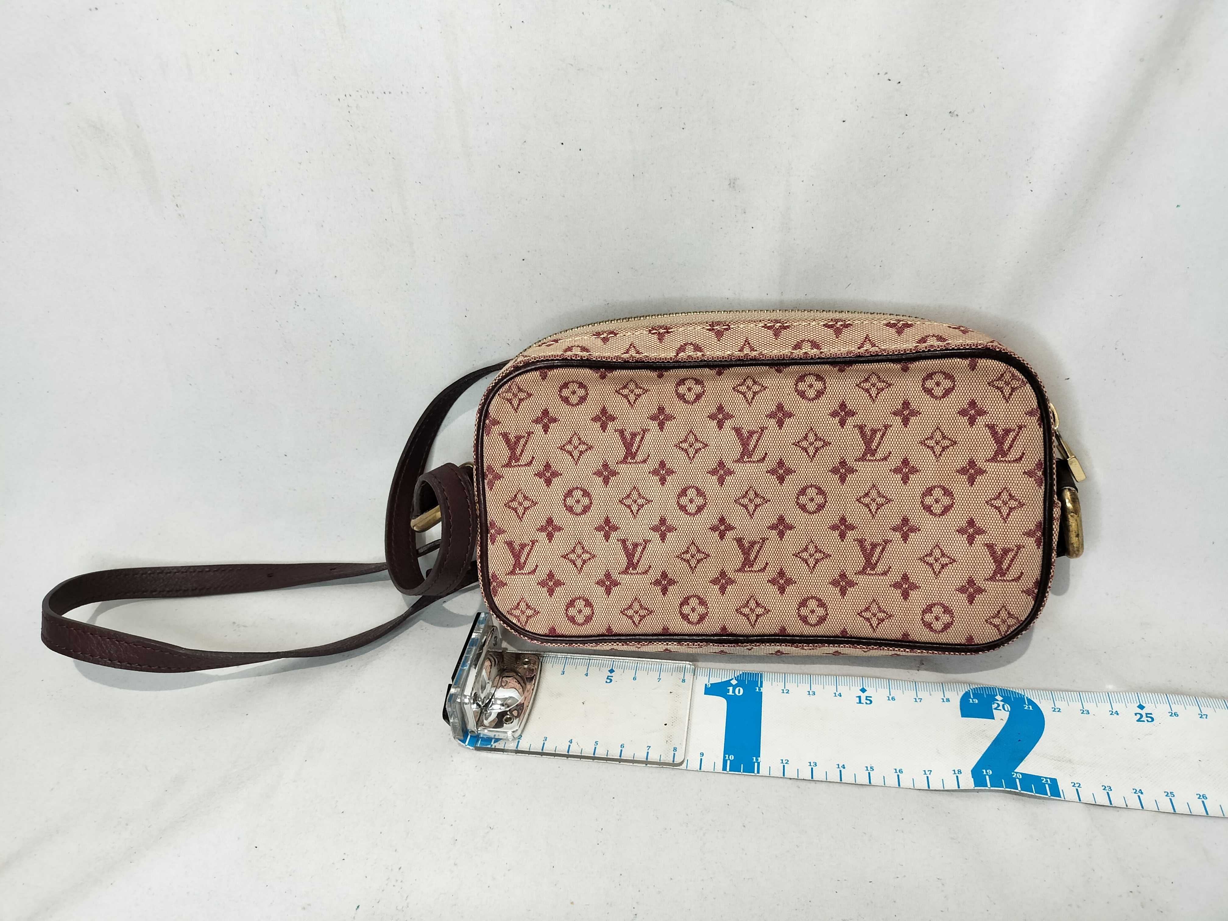 Monogram Mini Louis Vuitton Bag Shoulder Bag — view 2