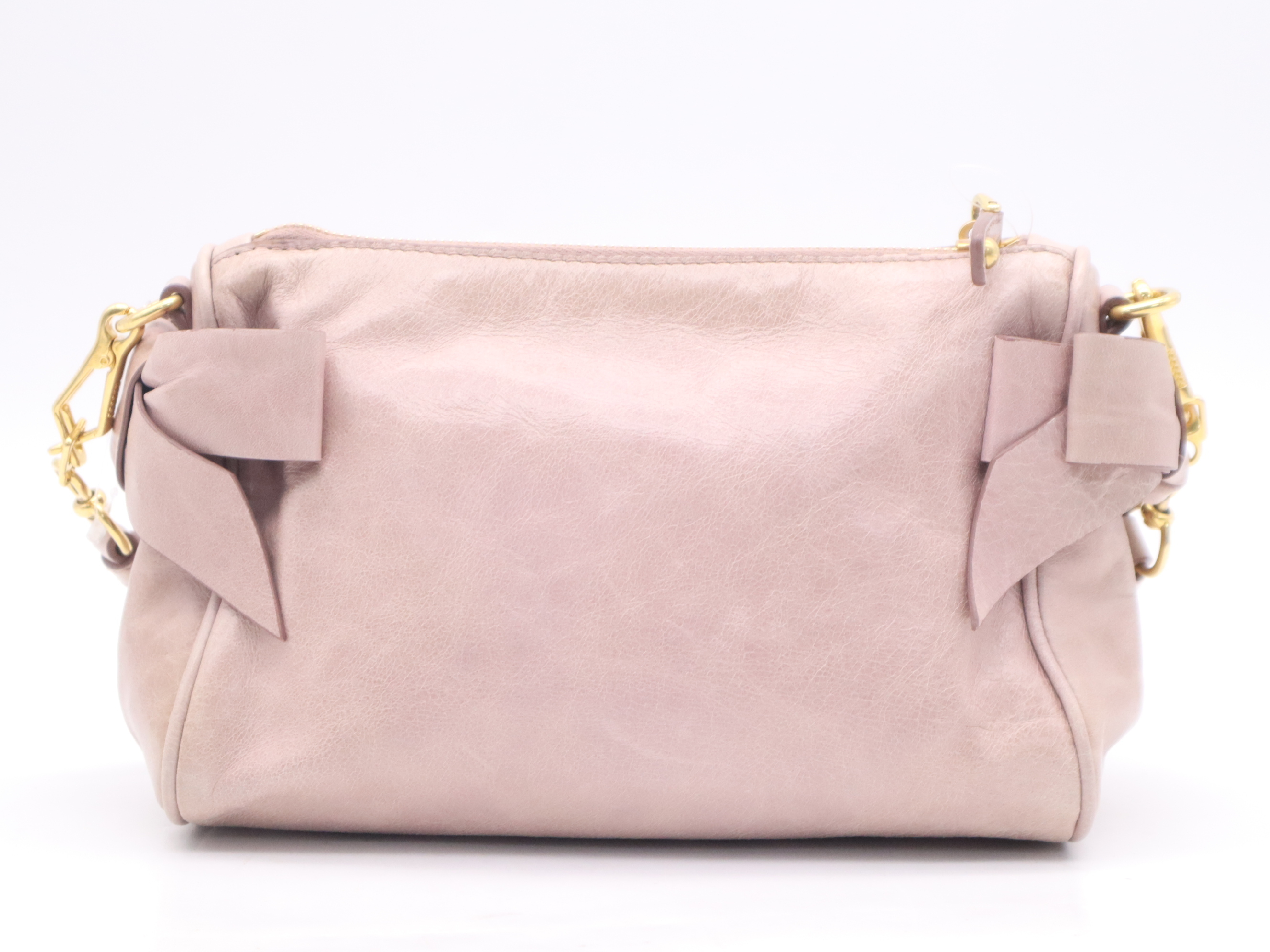 Leather One-Shoulder Bag, Pink, with Shoulder Strap, Dust Bag, and Guarantee Card. — view 2