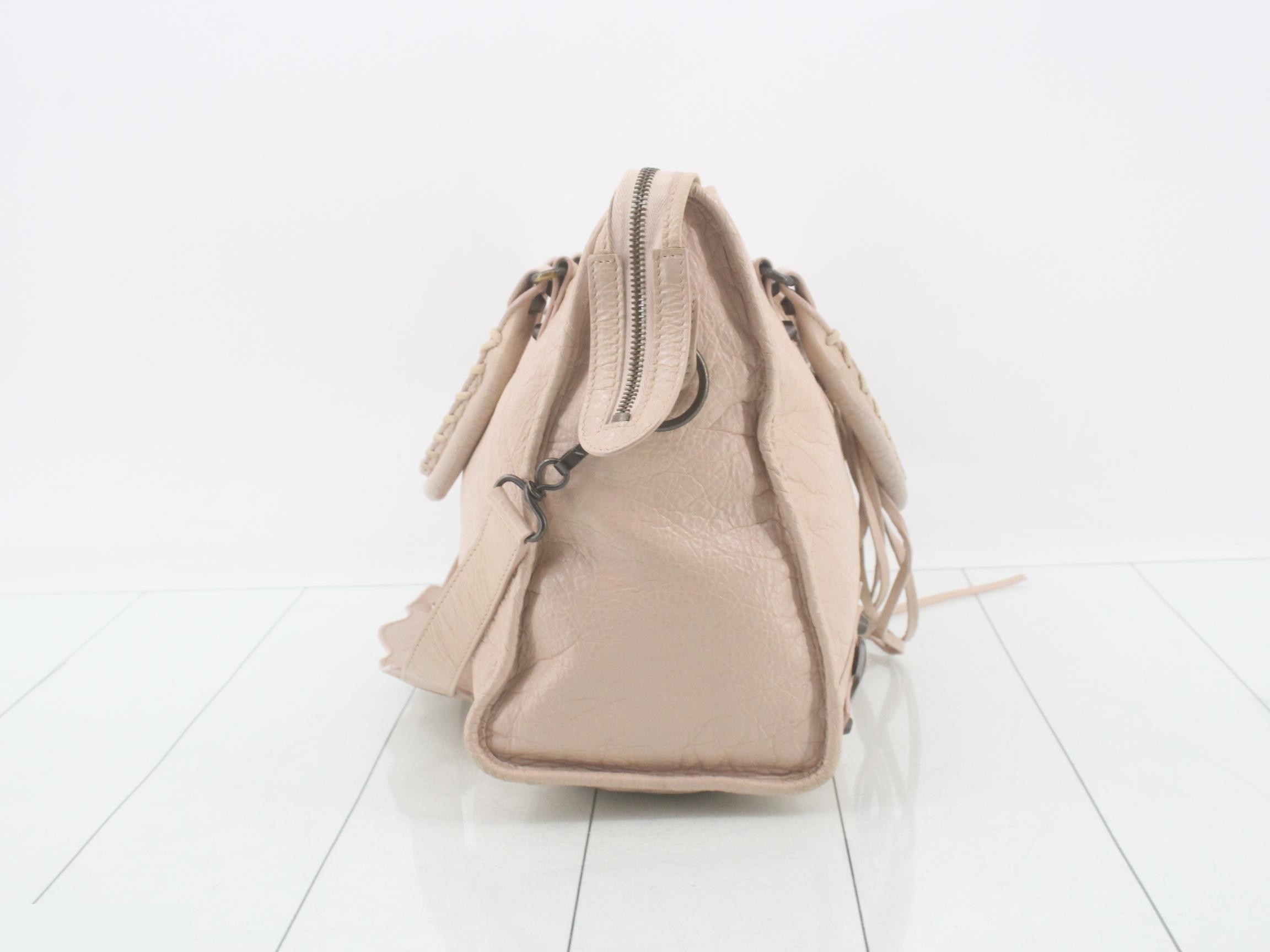 The City Handbag - le City 2-way Shoulder Bag — view 4