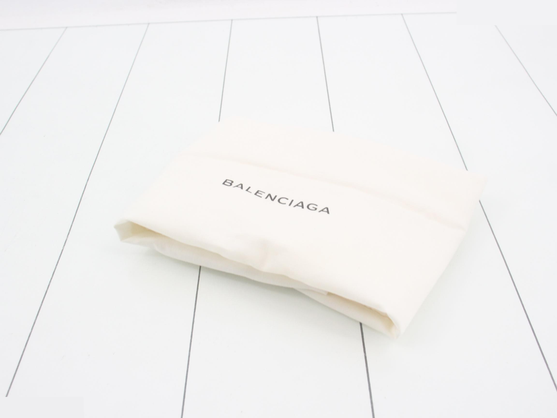 The City Handbag - le City 2-way Shoulder Bag — view 7