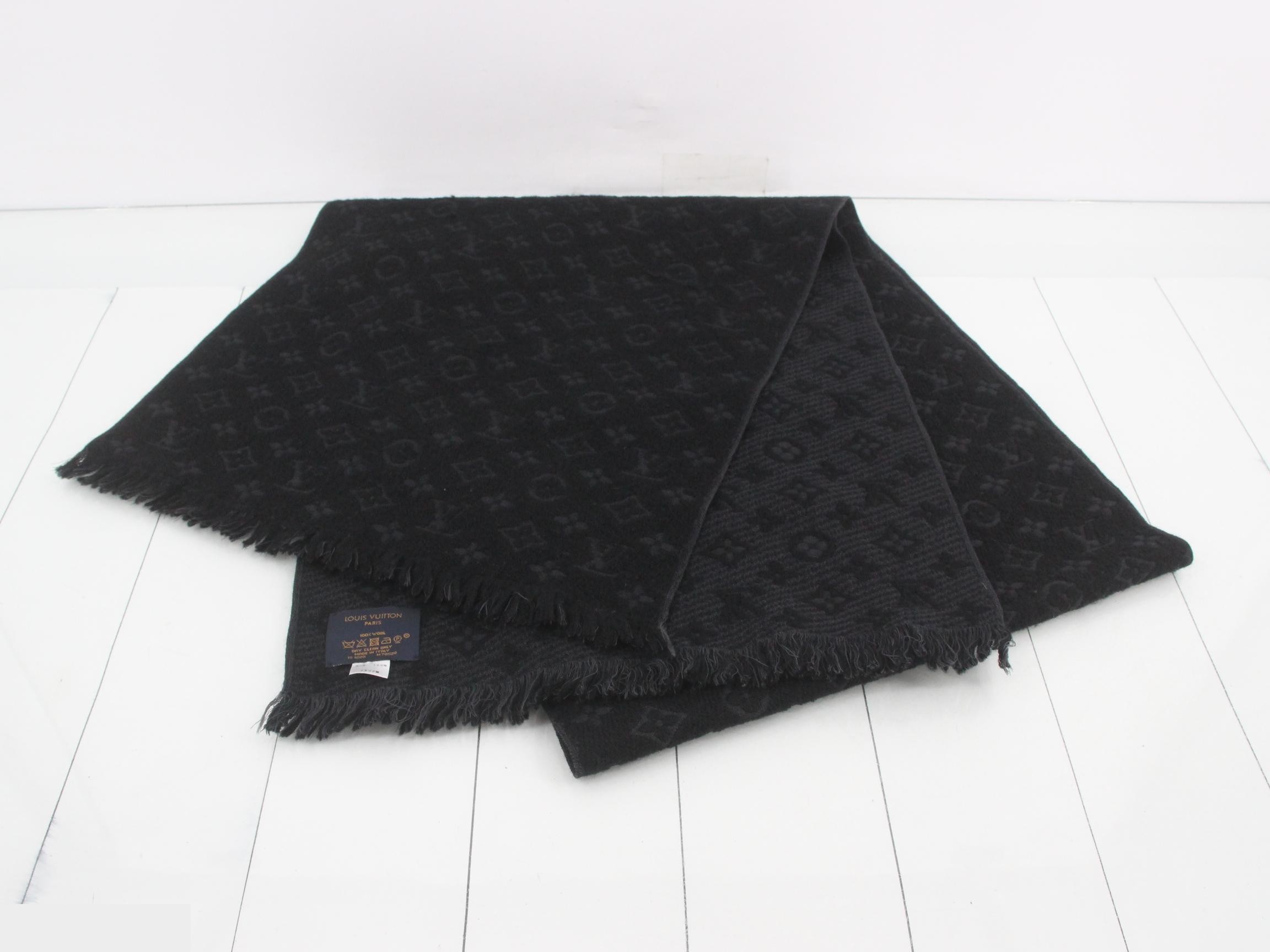 Monogram scarf with tag, black. — view 2