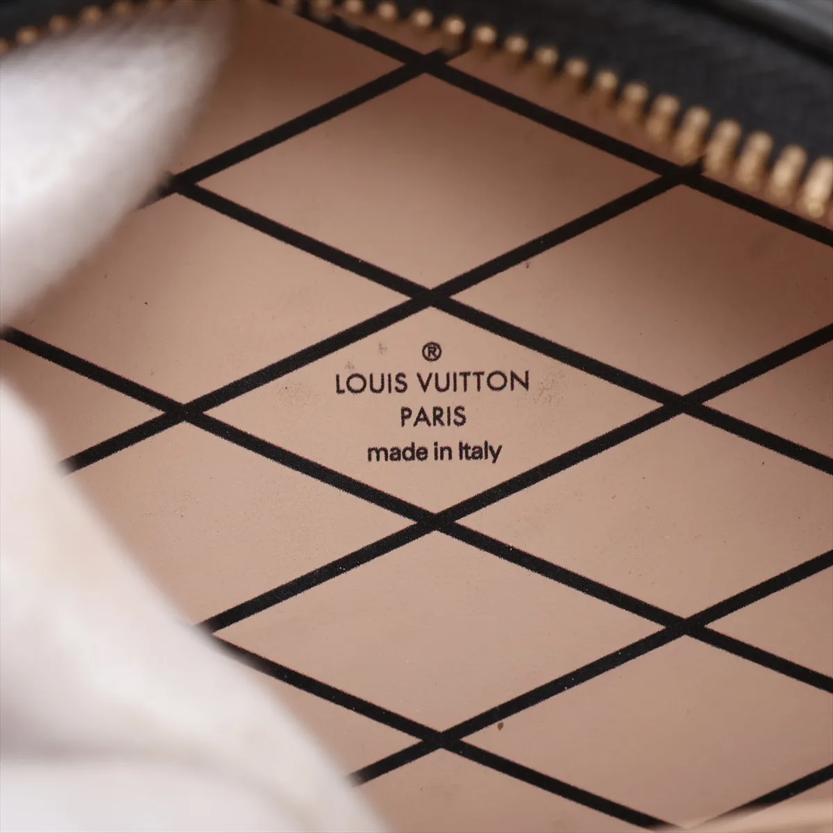 Monogram Reverse Mini Boite Chapeau M68276 Brown (RFID detected) — view 11
