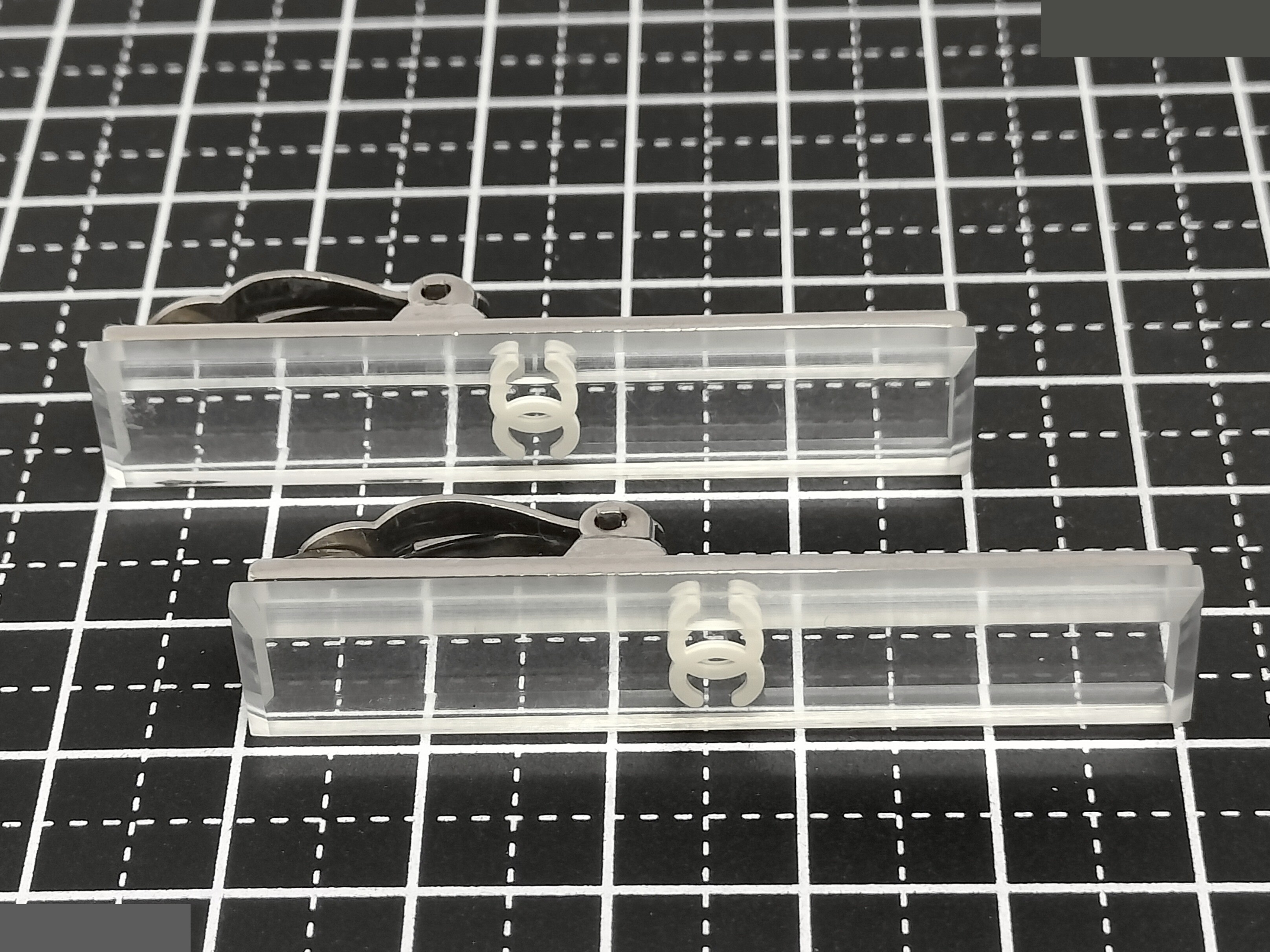 Coco Mirror Silver Earrings 03C — view 7