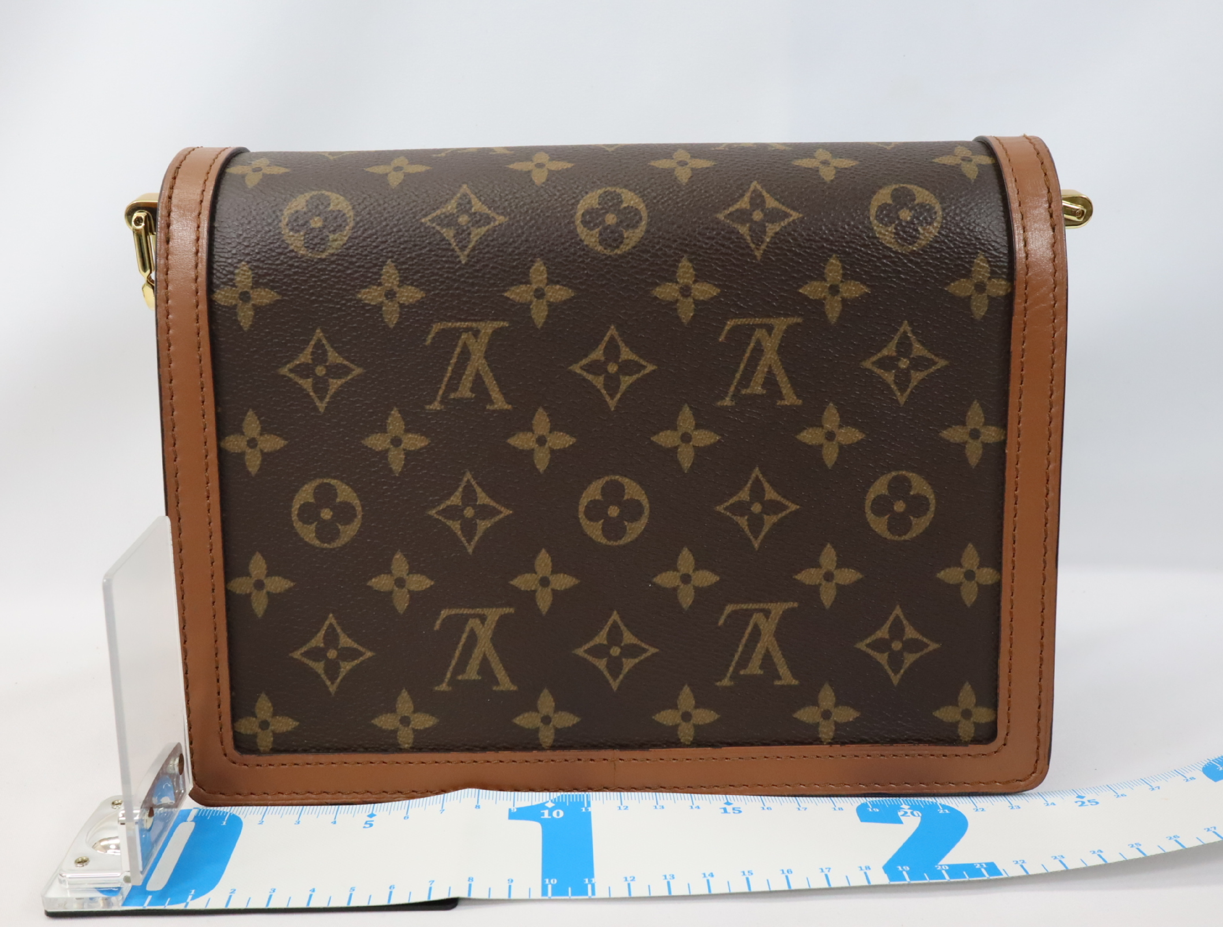 Monogram Reverse Dauphine MM M45958 Shoulder Bag (RFID detected) — view 2