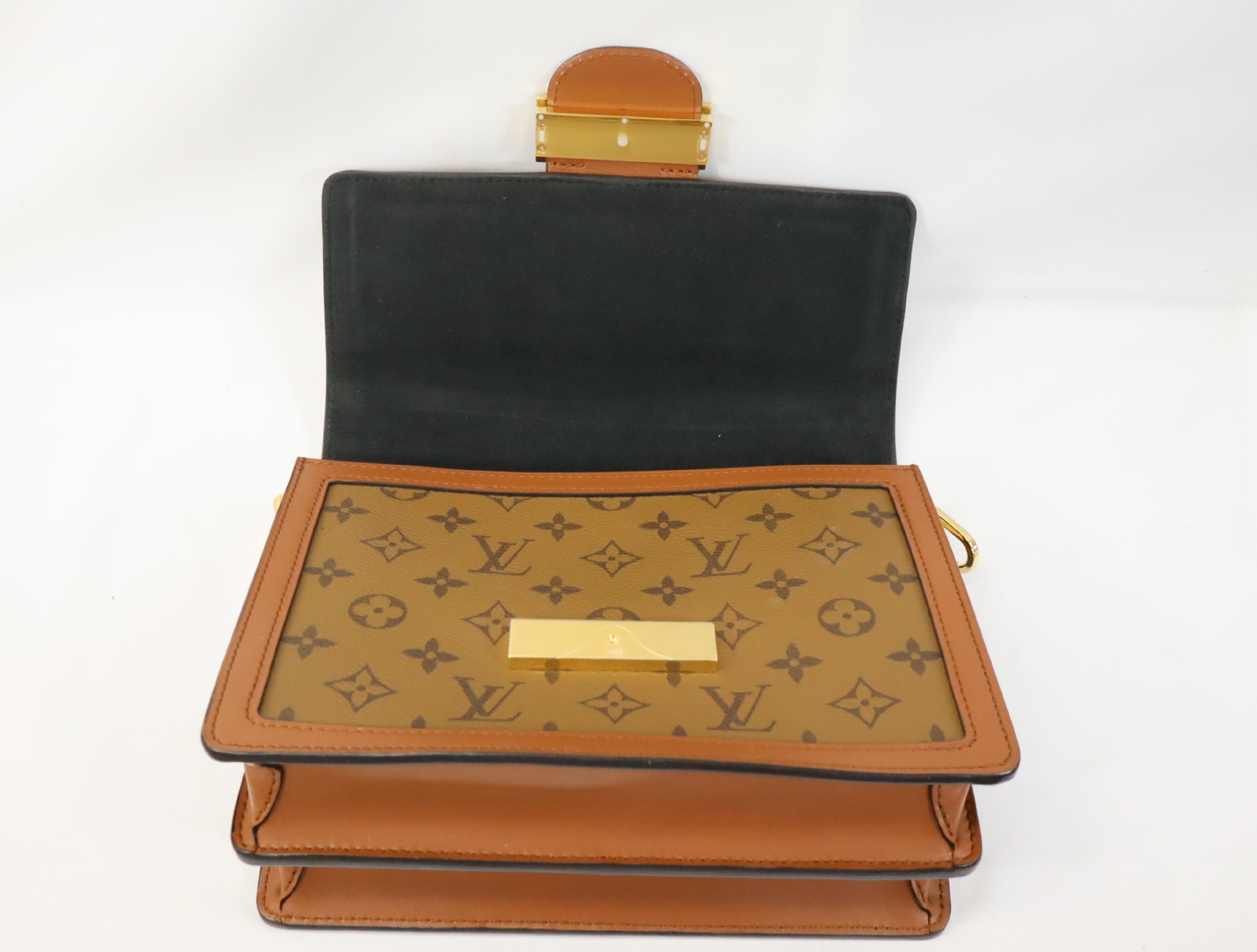 Monogram Reverse Dauphine MM M45958 Shoulder Bag (RFID detected) — view 12
