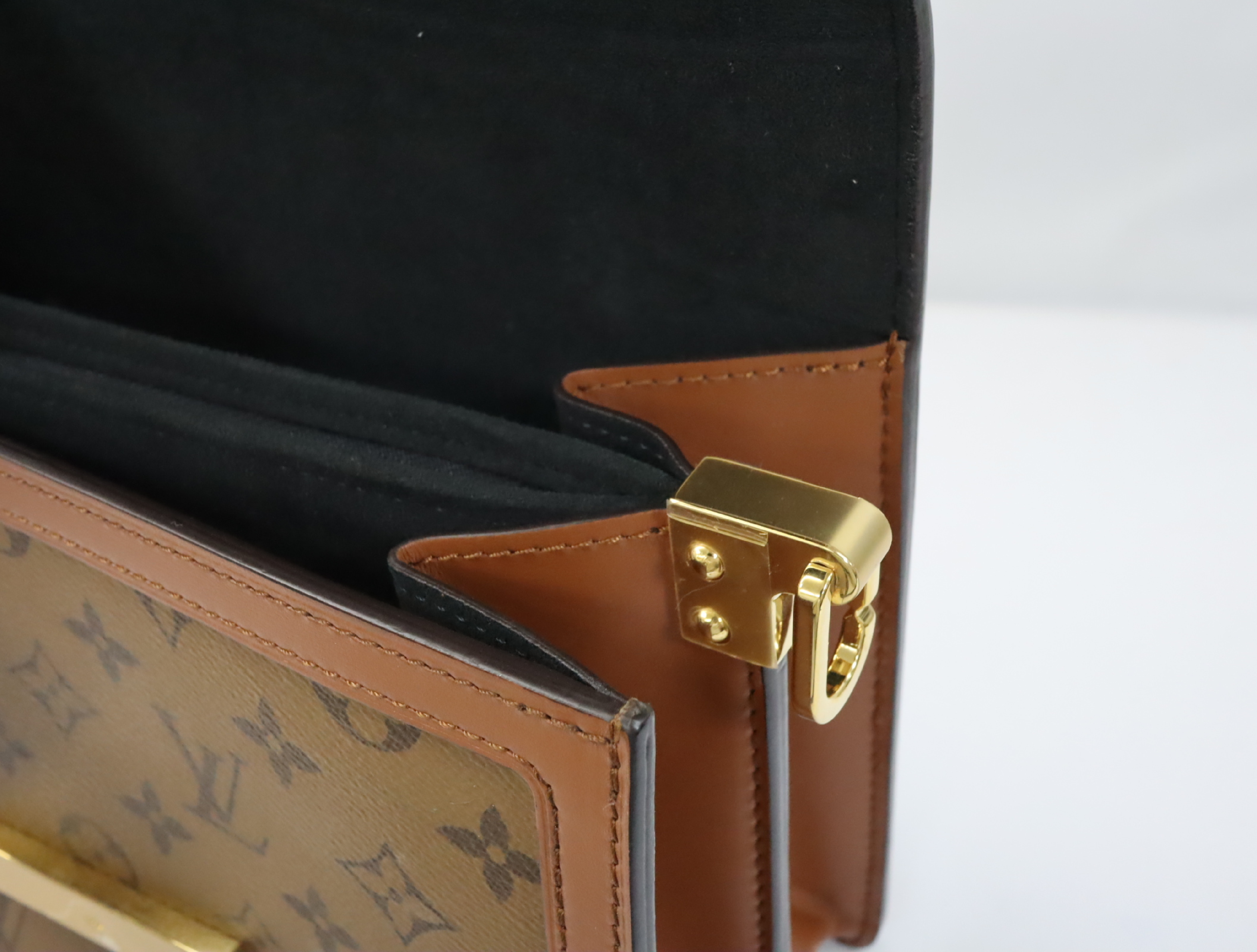 Monogram Reverse Dauphine MM M45958 Shoulder Bag (RFID detected) — view 15