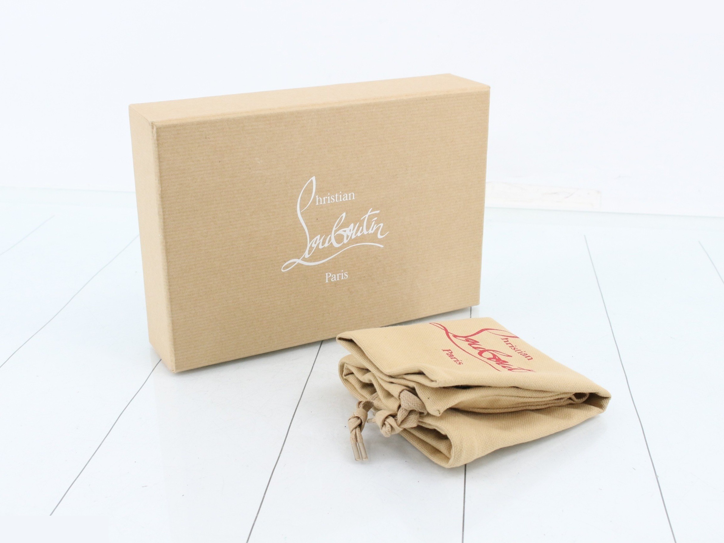 Other lines: Bags and Wallets — view 5