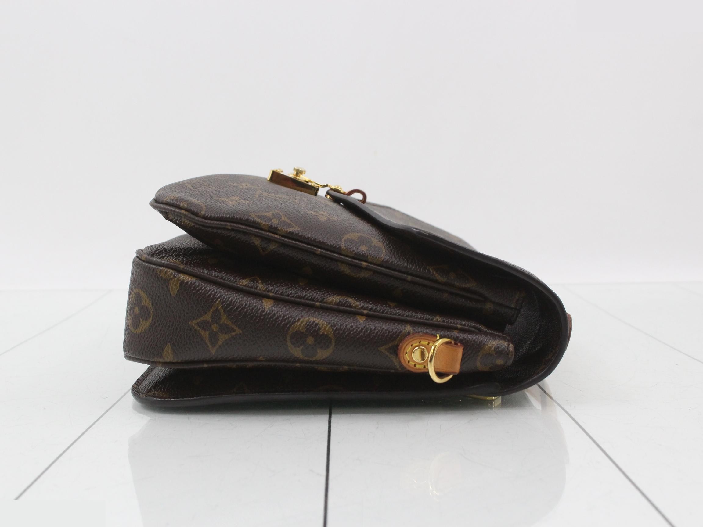 Monogram Pochette Metis MM 2-Way Handbag — view 3