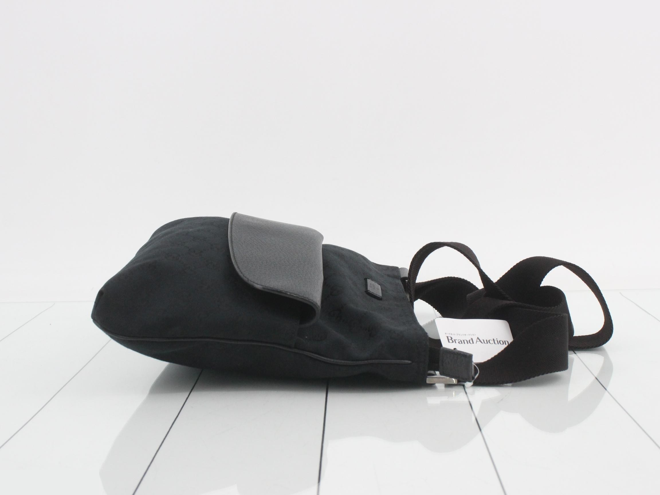 GG Canvas (Bag) - Shoulder Bag — view 3