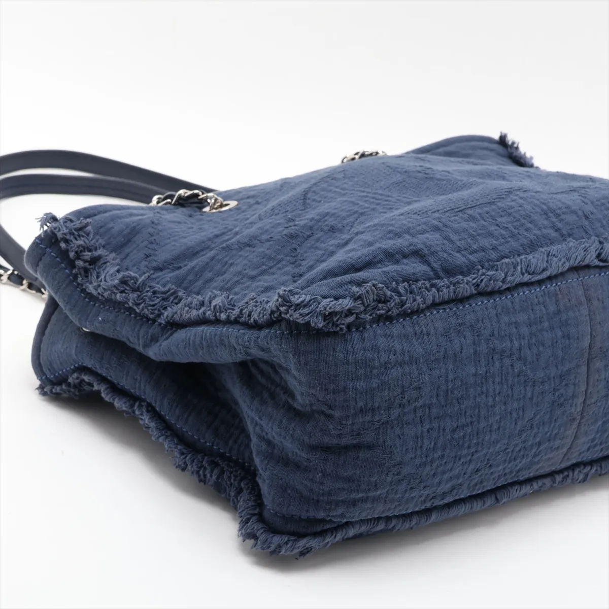 Large Shopping Bag, Mixed Fiber 2-Way Tote Bag, Blue, Silver Hardware, 25313609, Serial Number 25 — view 4