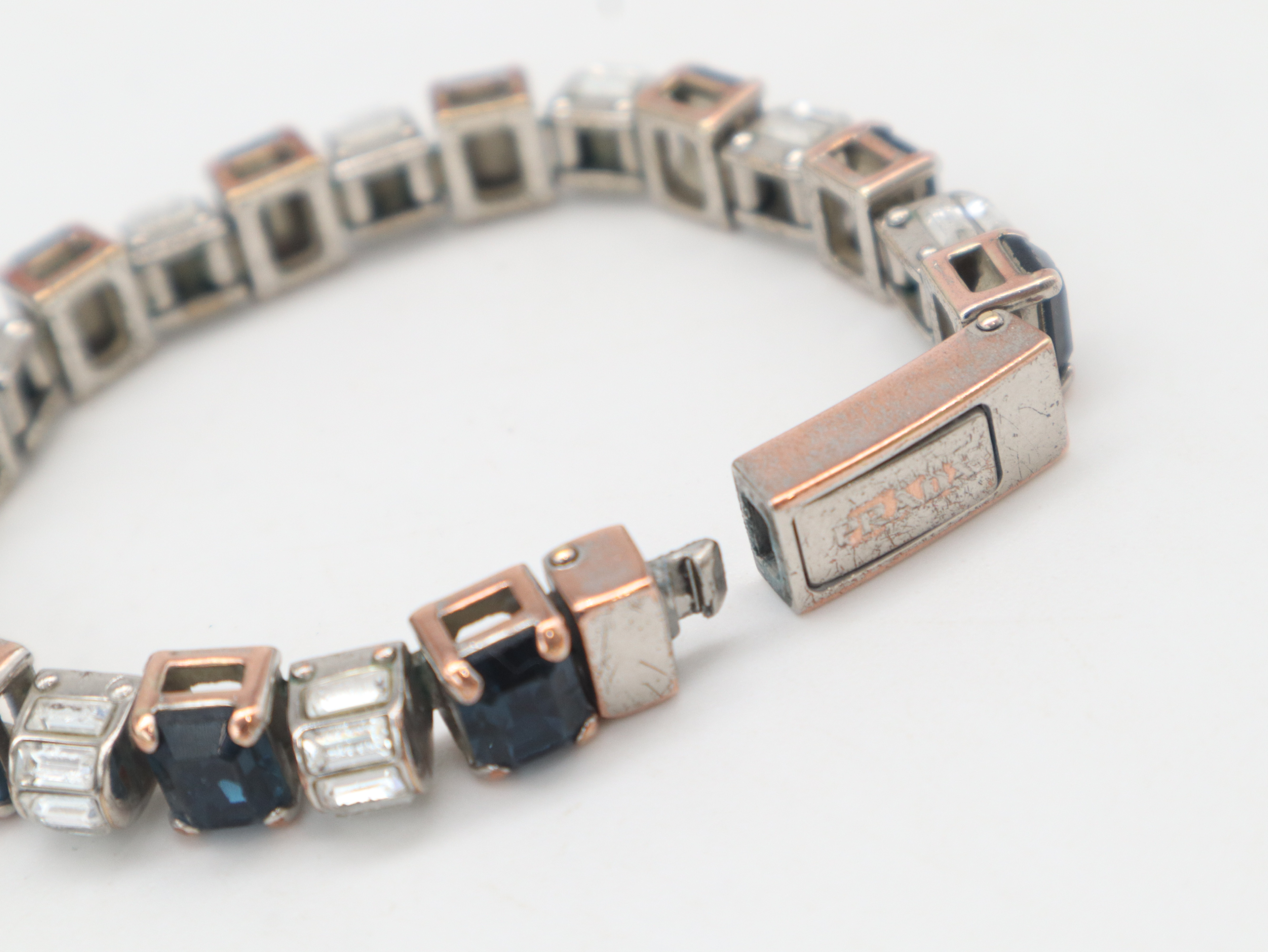 1AJ084 Metal x Stone Bracelet with Box and Storage Bag - Bracelet/Bangle — view 3