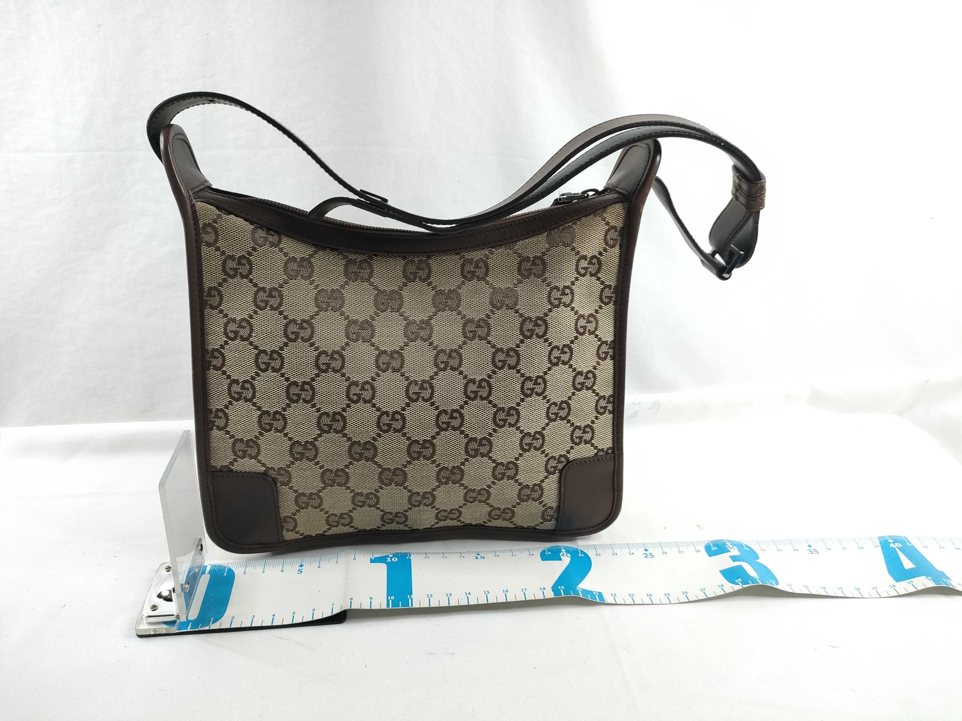 GG Canvas Shoulder Bag 001・4206 — view 2