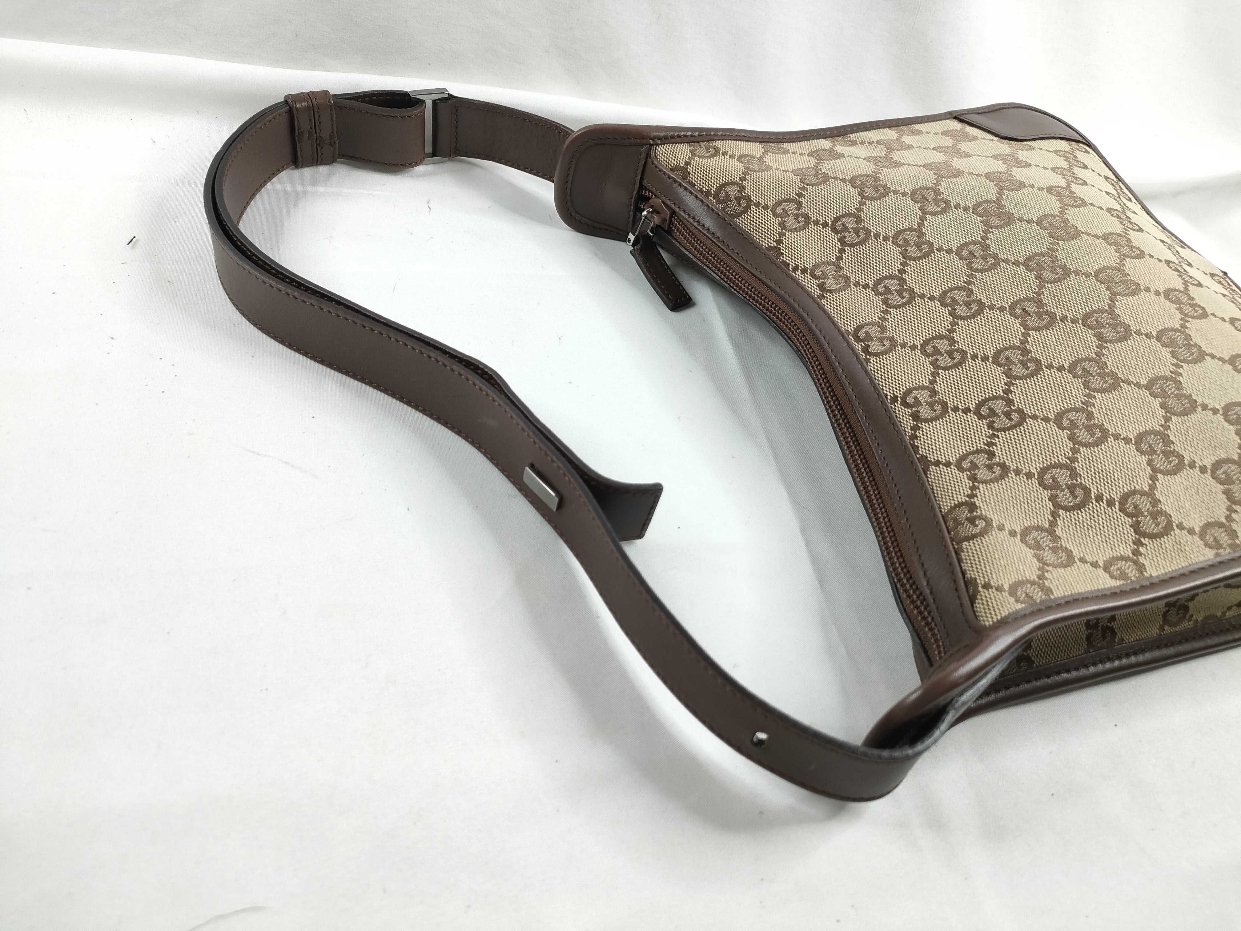 GG Canvas Shoulder Bag 001・4206 — view 6