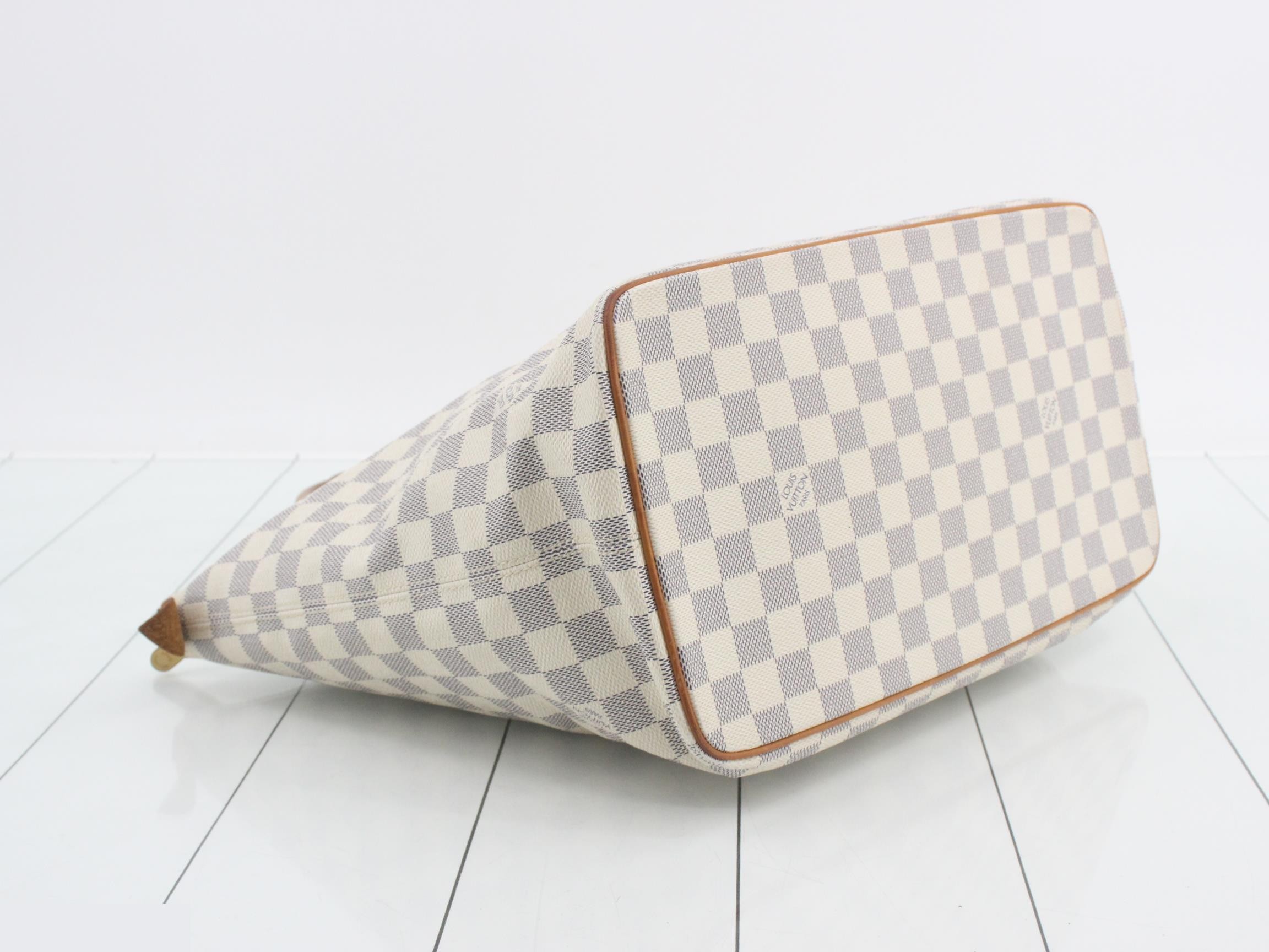 Damier Azur Saleya MM Tote Bag — view 5