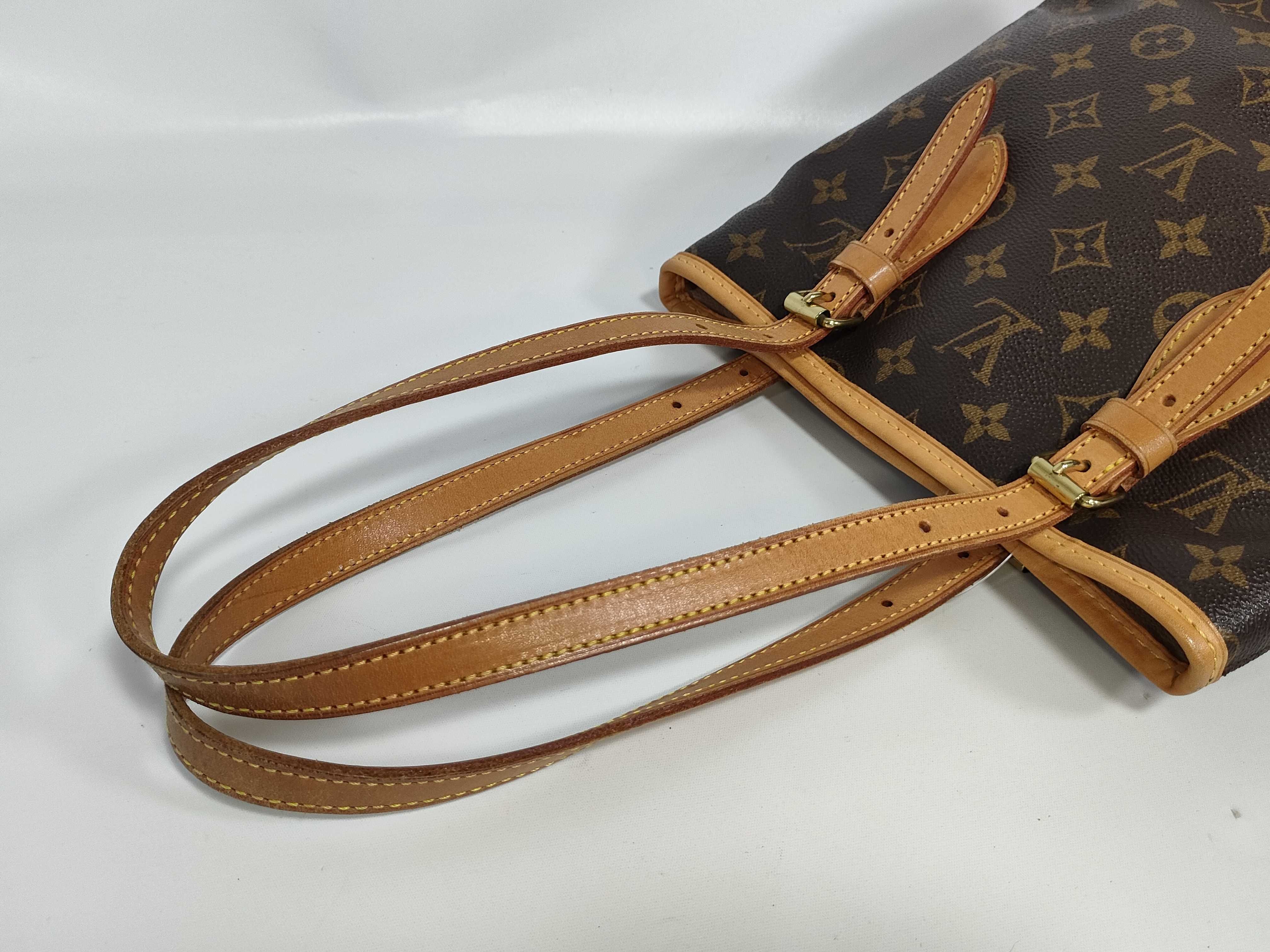 Monogram Bucket PM Tote Bag (Factory Repaired) — view 3