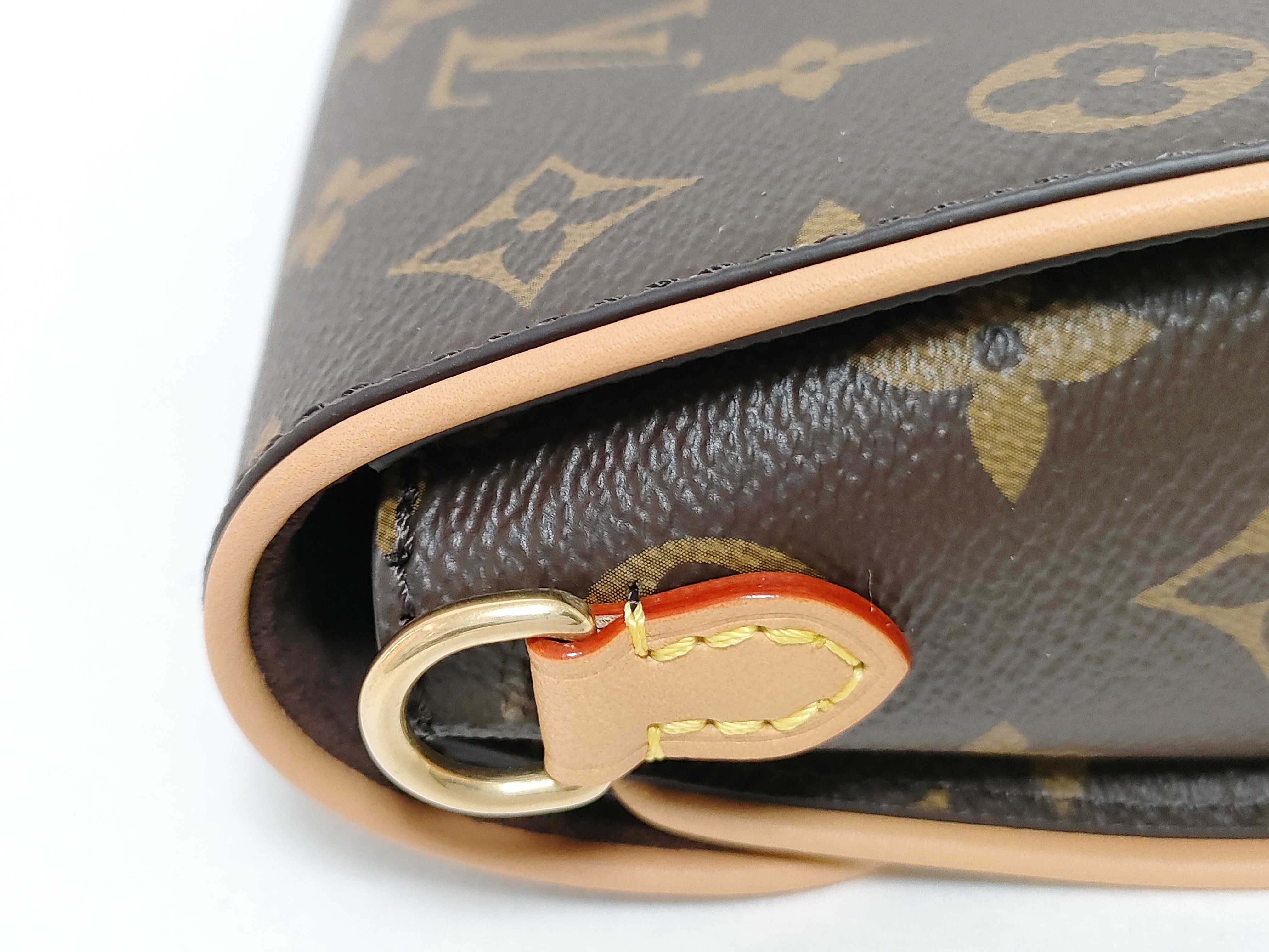 Monogram Pochette Camille M13566 Shoulder Bag — view 5