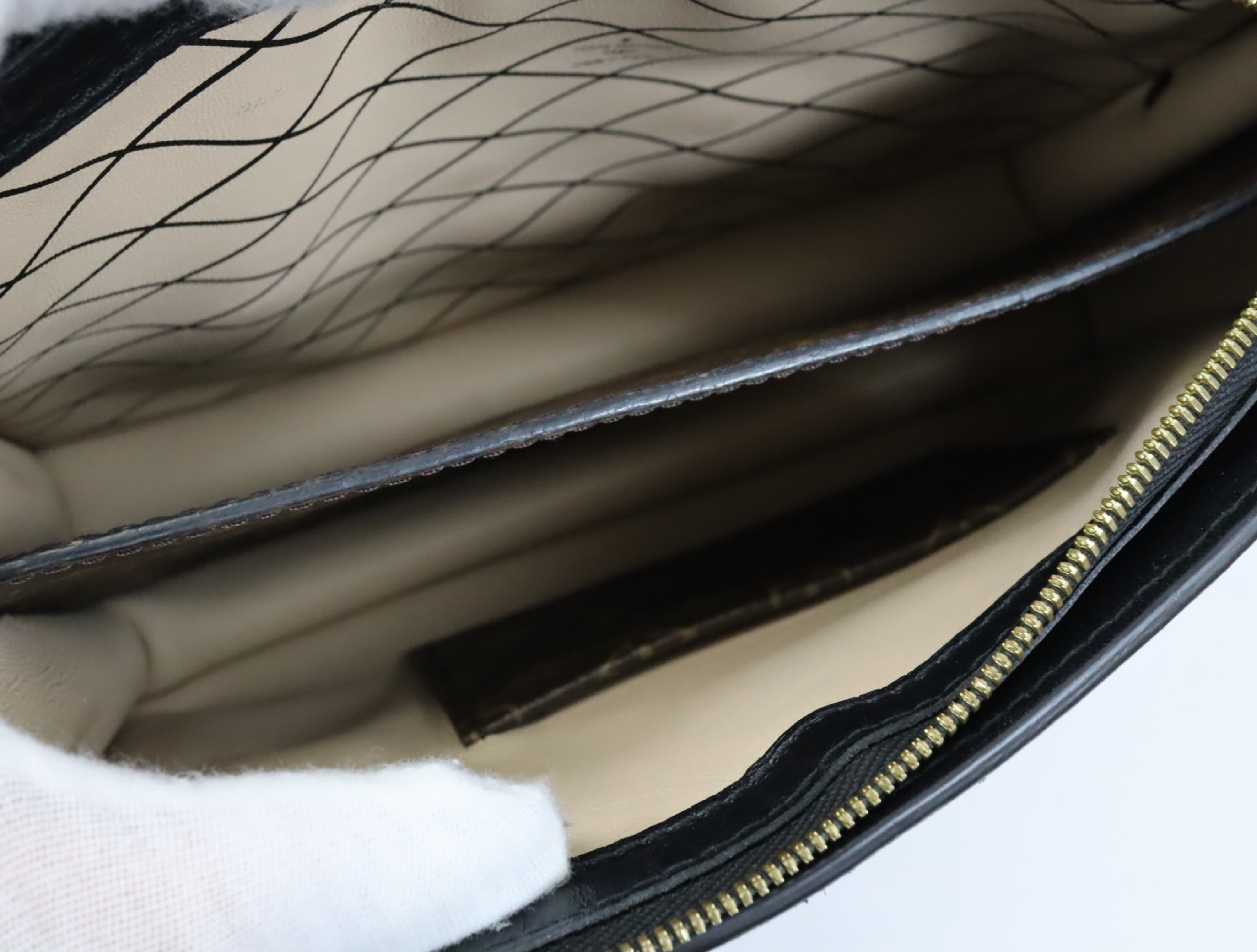 Monogram Reverse Trunk Clutch M43596 Shoulder Bag (RFID detected) — view 15