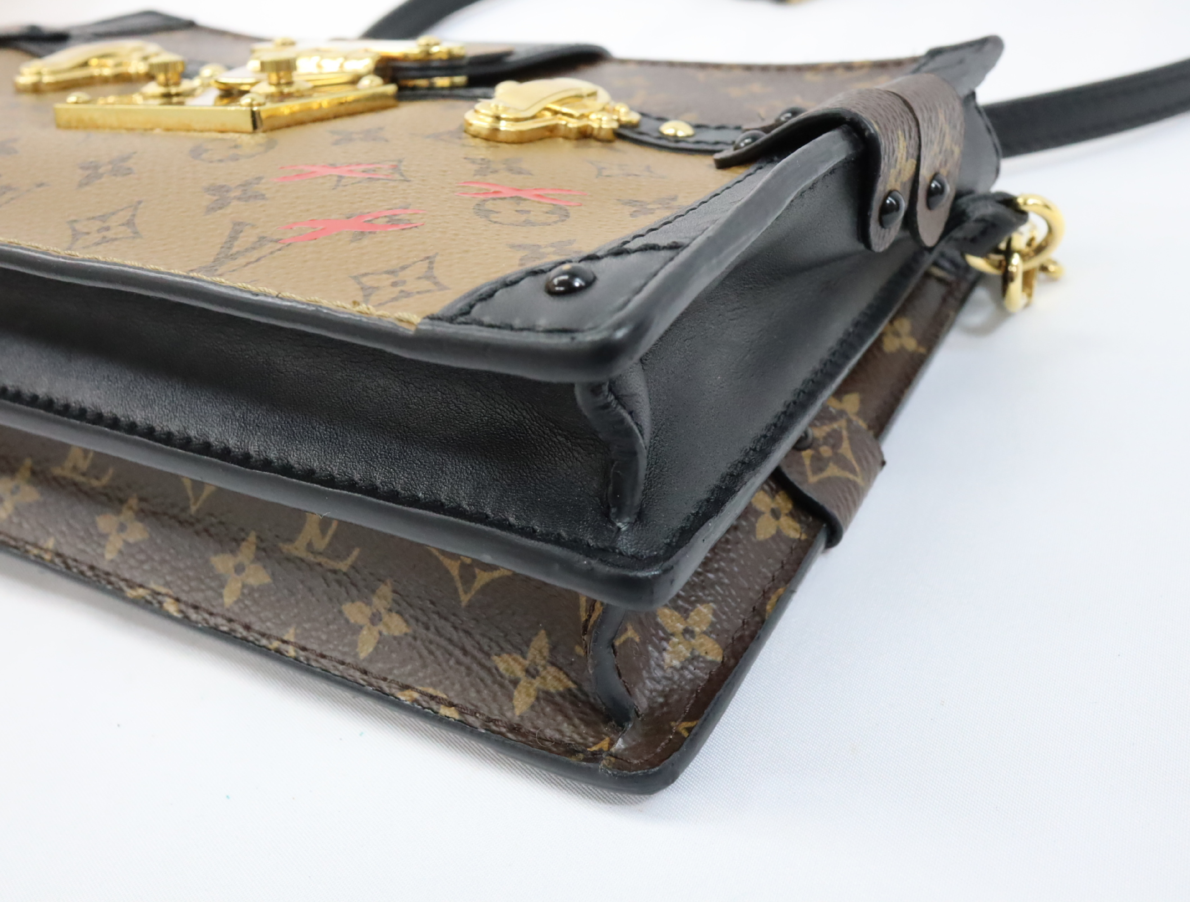 Monogram Reverse Trunk Clutch M43596 Shoulder Bag (RFID detected) — view 6