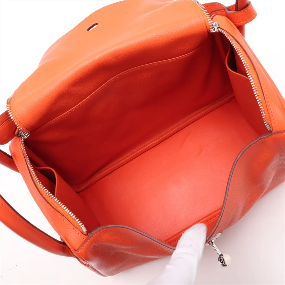 Lindy 30, Taurillon Clemence leather, orange, silver hardware Q: 2013 — view 8