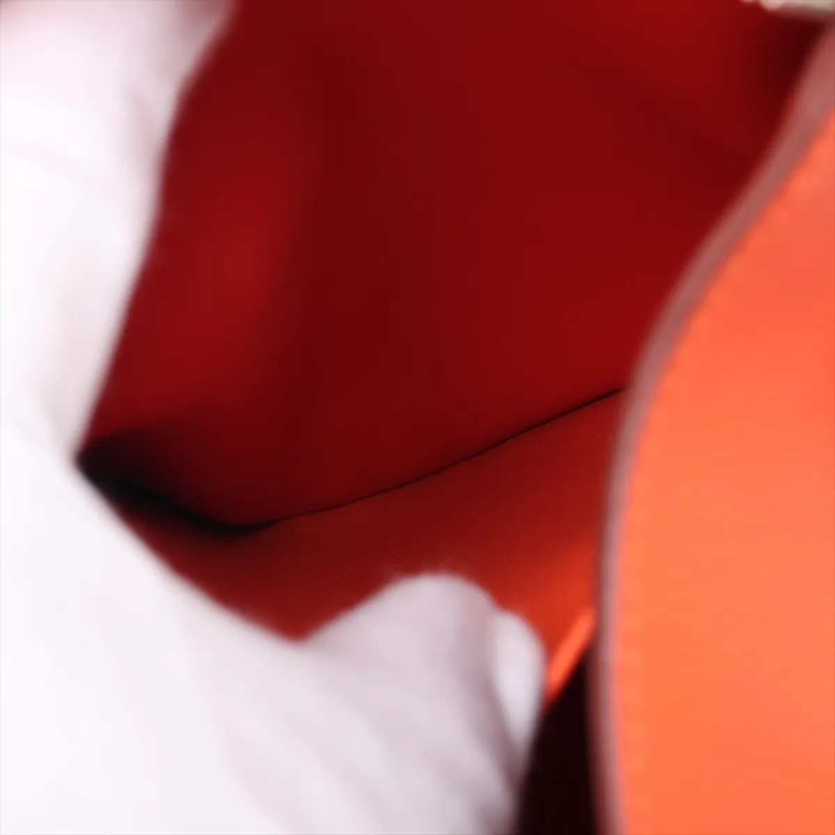 Lindy 30, Taurillon Clemence leather, orange, silver hardware Q: 2013 — view 9