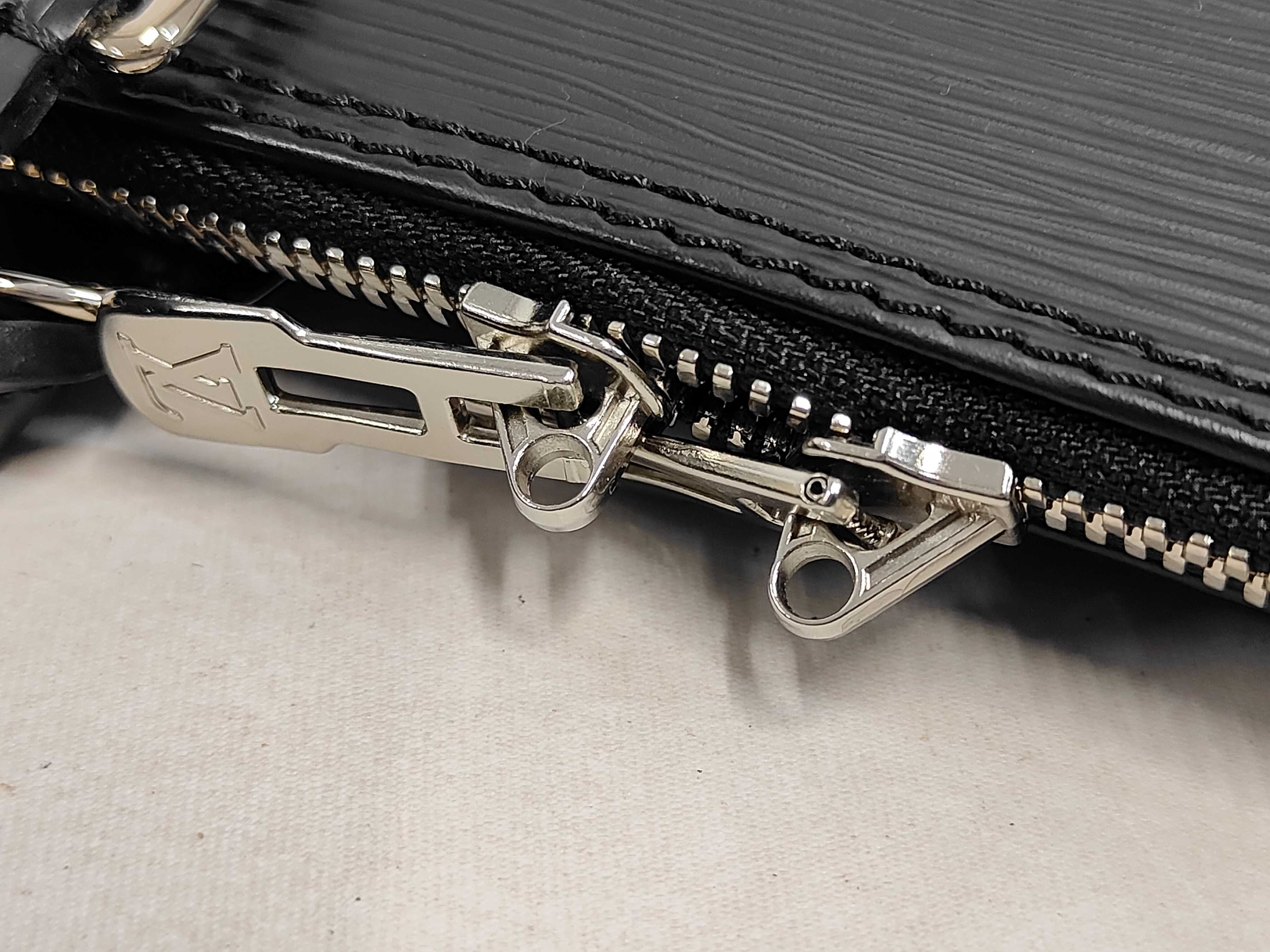 Alma Noir Epi M52142 Handbag — view 7